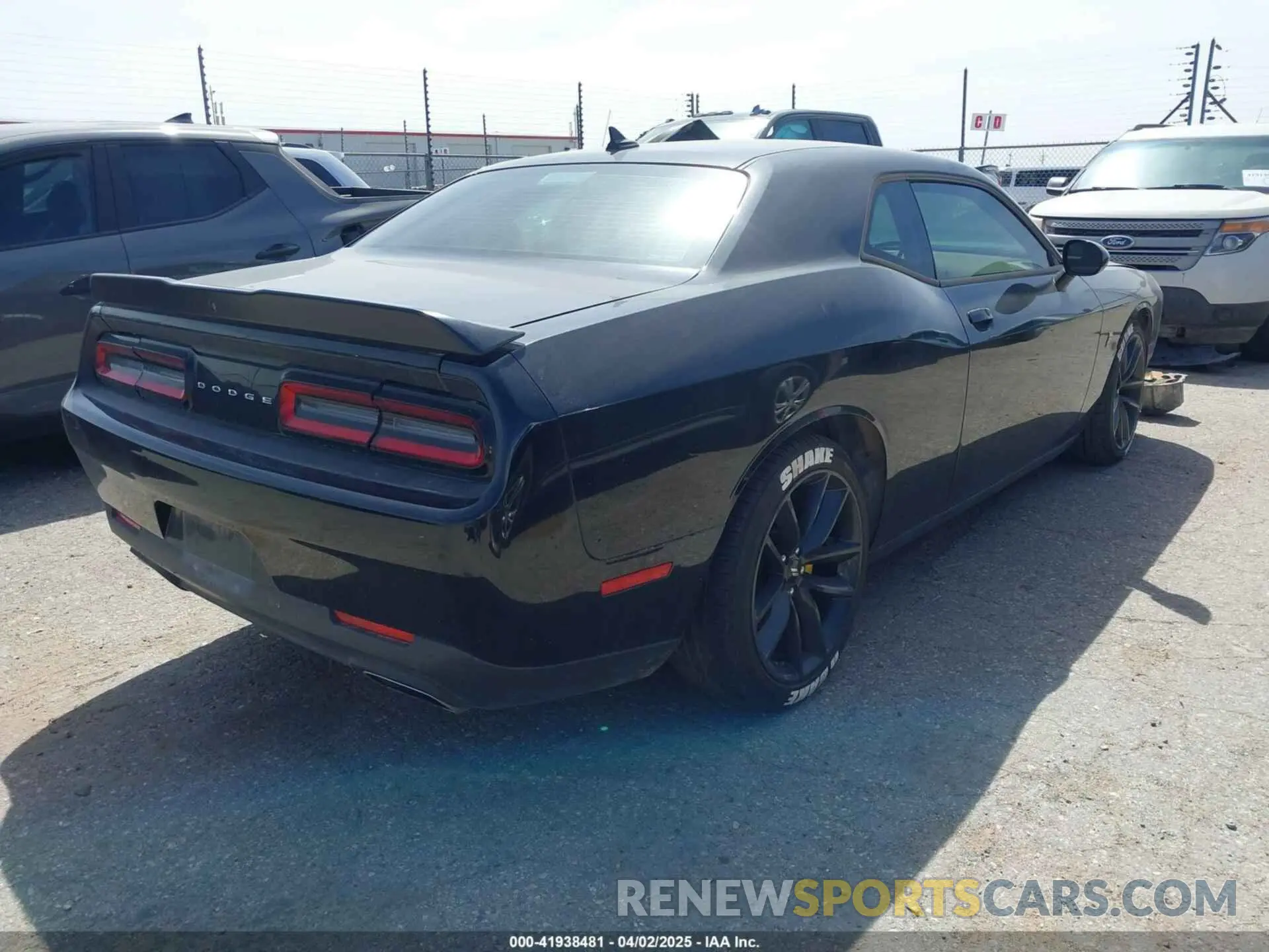 4 fotografías del automóvil dañado 2C3CDZFJ0KH730791 DODGE CHALLENGER 2019