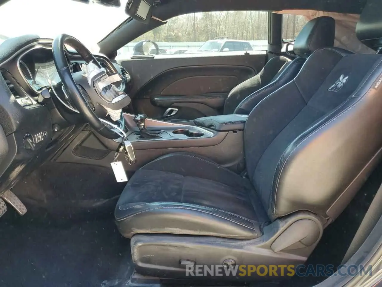 7 fotografías del automóvil dañado 2C3CDZFJ1KH530079 DODGE CHALLENGER 2019
