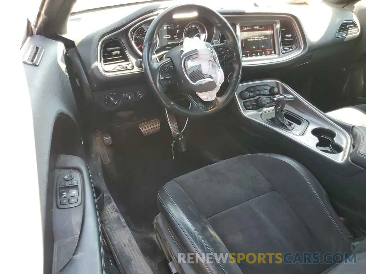 8 fotografías del automóvil dañado 2C3CDZFJ1KH530079 DODGE CHALLENGER 2019