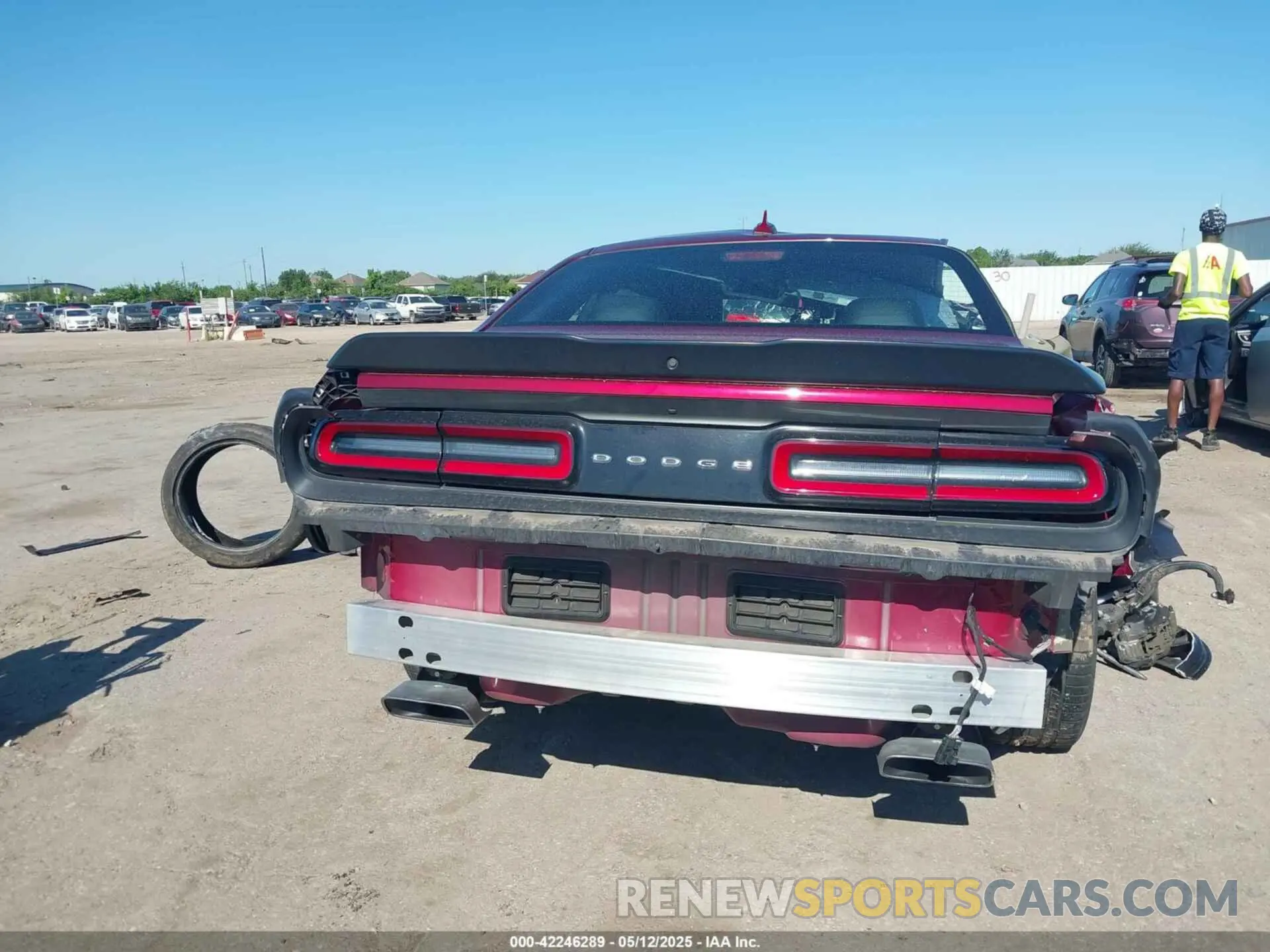 16 fotografías del automóvil dañado 2C3CDZFJ1KH666745 DODGE CHALLENGER 2019