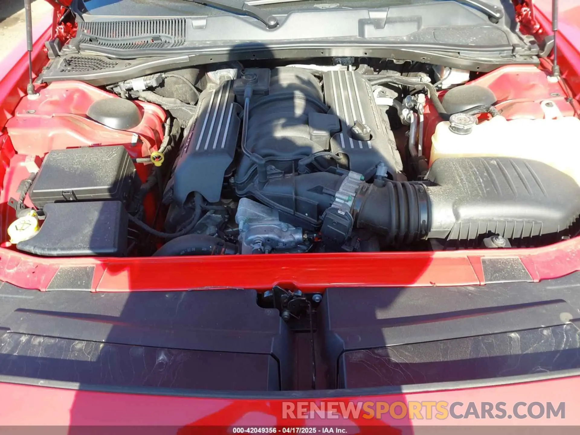 10 fotografías del automóvil dañado 2C3CDZFJ2KH570865 DODGE CHALLENGER 2019