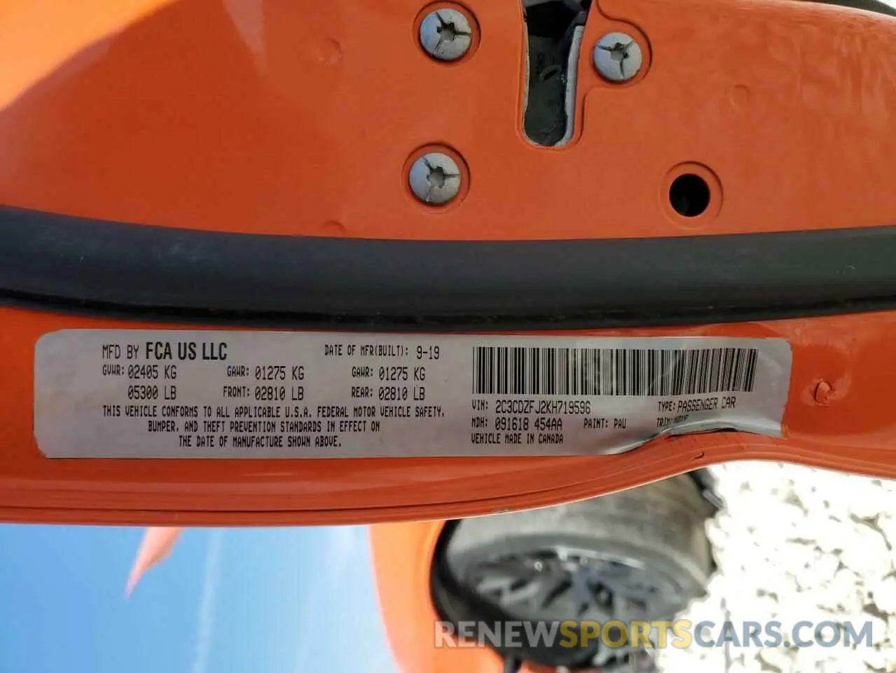 14 fotografías del automóvil dañado 2C3CDZFJ2KH719596 DODGE CHALLENGER 2019