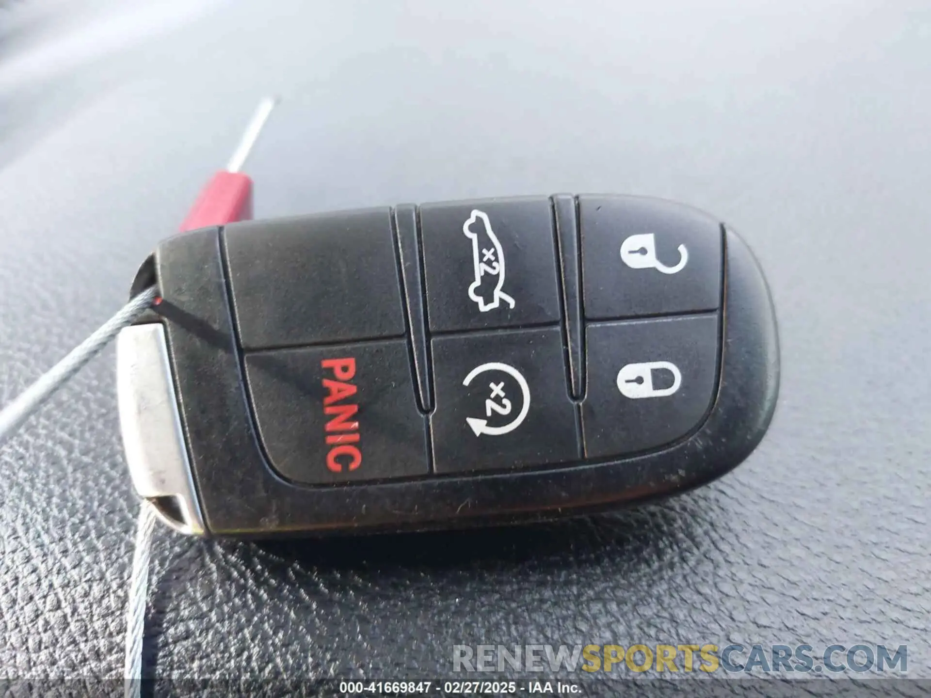 11 fotografías del automóvil dañado 2C3CDZFJ3KH603758 DODGE CHALLENGER 2019