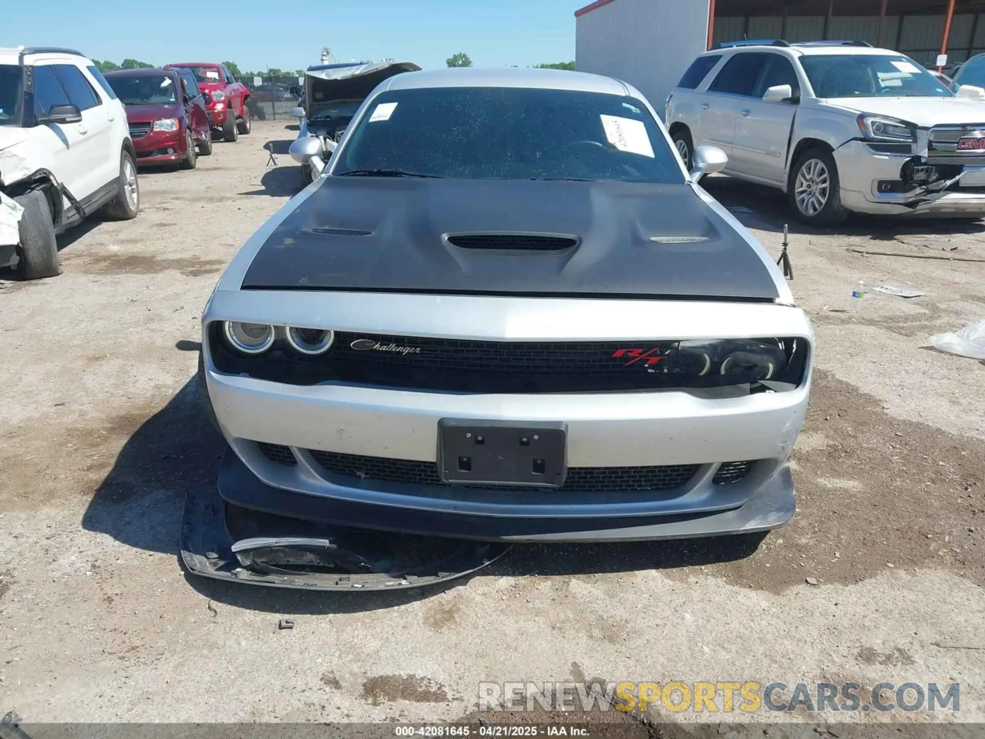 12 fotografías del automóvil dañado 2C3CDZFJ3KH625596 DODGE CHALLENGER 2019