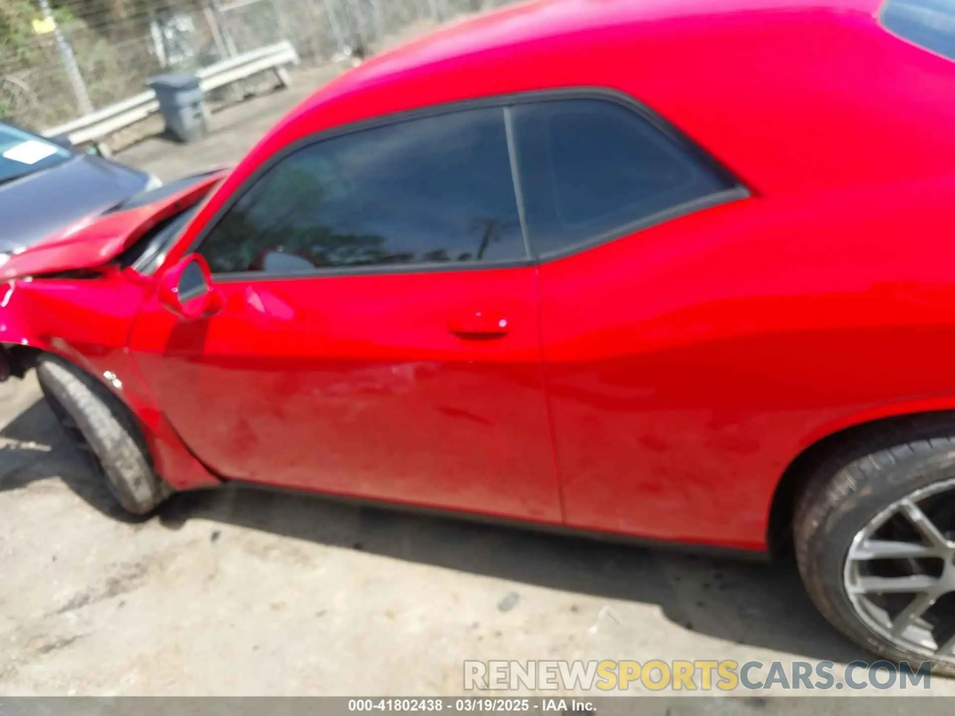 15 fotografías del automóvil dañado 2C3CDZFJ4KH625400 DODGE CHALLENGER 2019
