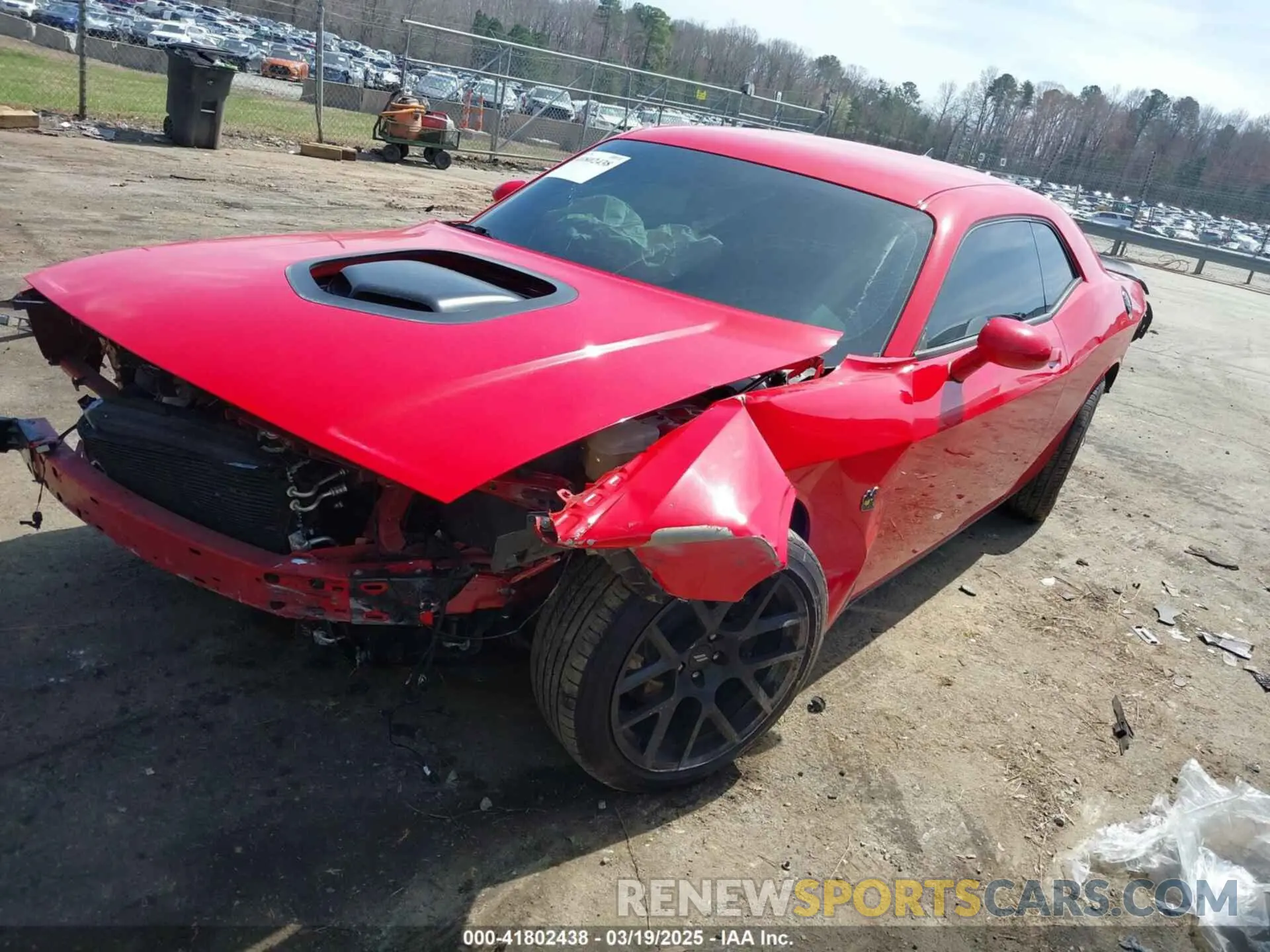 2 fotografías del automóvil dañado 2C3CDZFJ4KH625400 DODGE CHALLENGER 2019