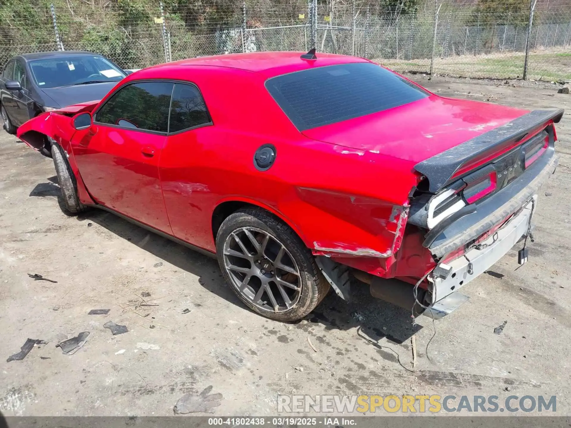 3 fotografías del automóvil dañado 2C3CDZFJ4KH625400 DODGE CHALLENGER 2019
