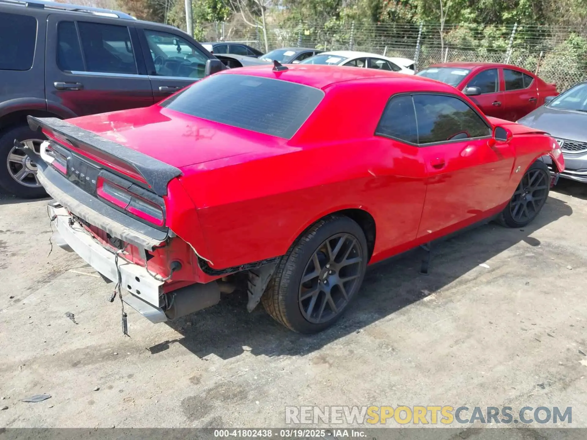 4 fotografías del automóvil dañado 2C3CDZFJ4KH625400 DODGE CHALLENGER 2019