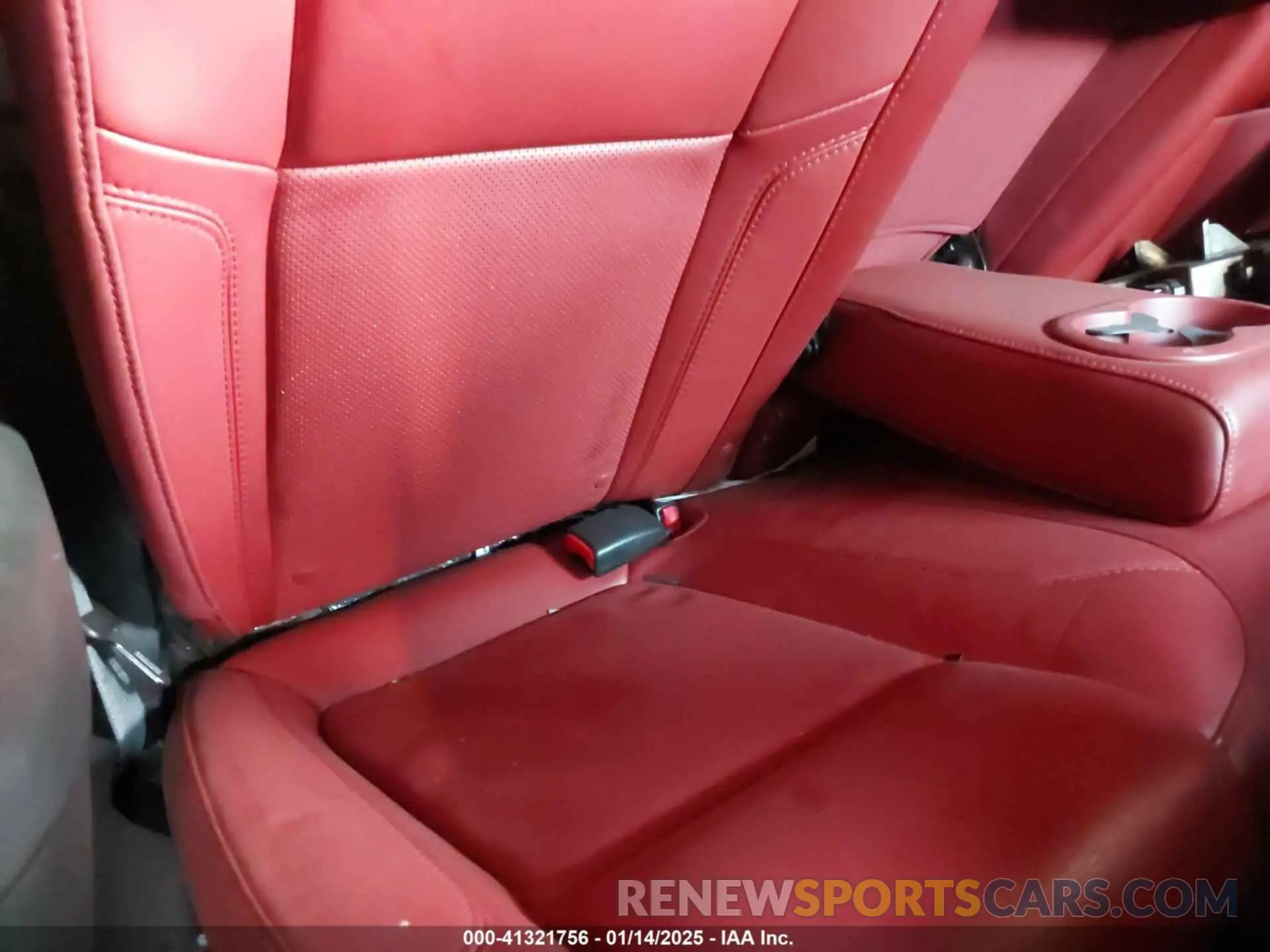 8 fotografías del automóvil dañado 2C3CDZFJ8KH561863 DODGE CHALLENGER 2019