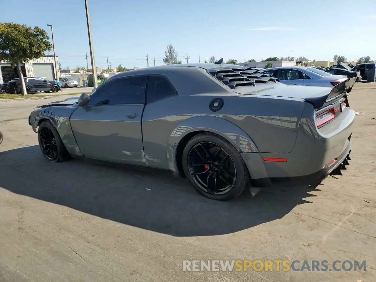 2 fotografías del automóvil dañado 2C3CDZFJXKH676450 DODGE CHALLENGER 2019