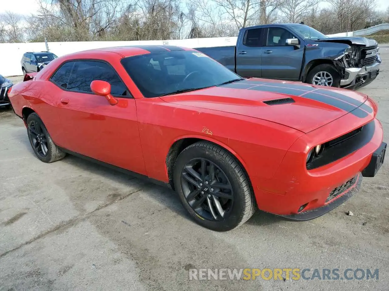 4 fotografías del automóvil dañado 2C3CDZGG9KH665894 DODGE CHALLENGER 2019