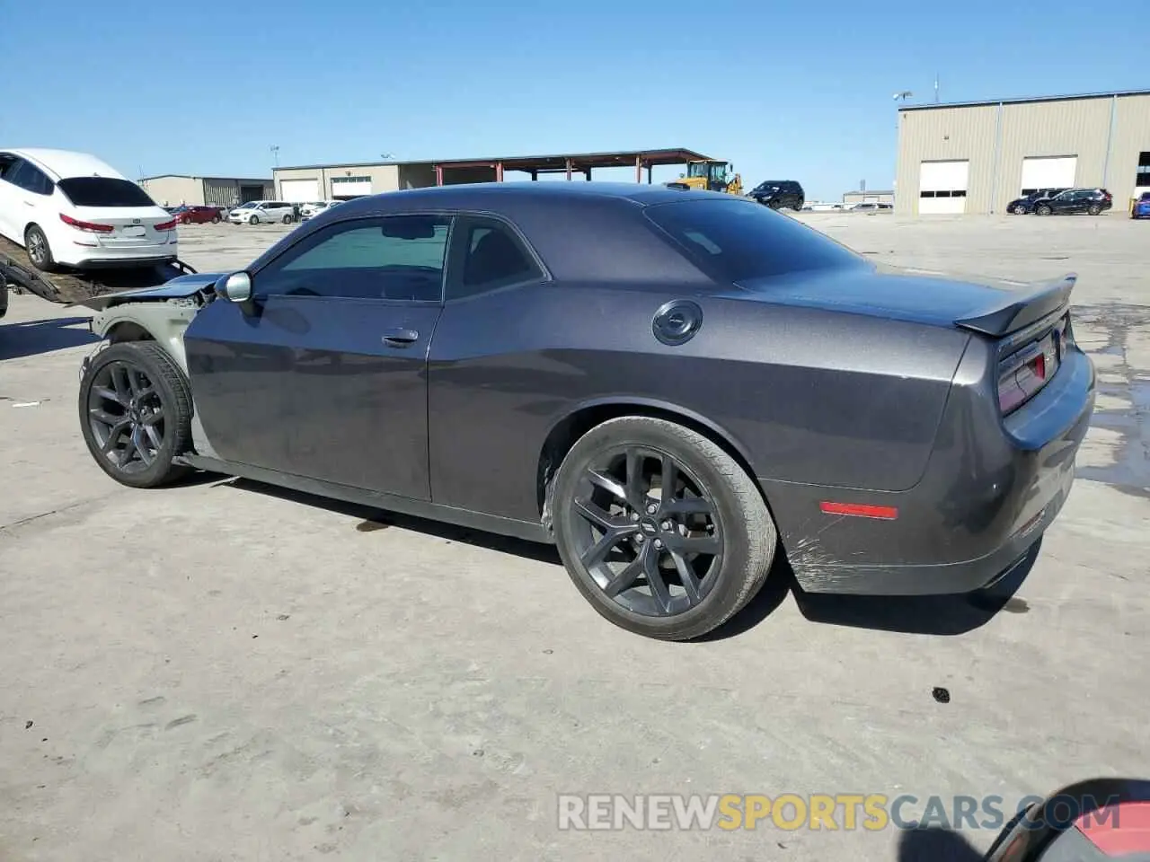 2 fotografías del automóvil dañado 2C3CDZJG0KH621095 DODGE CHALLENGER 2019