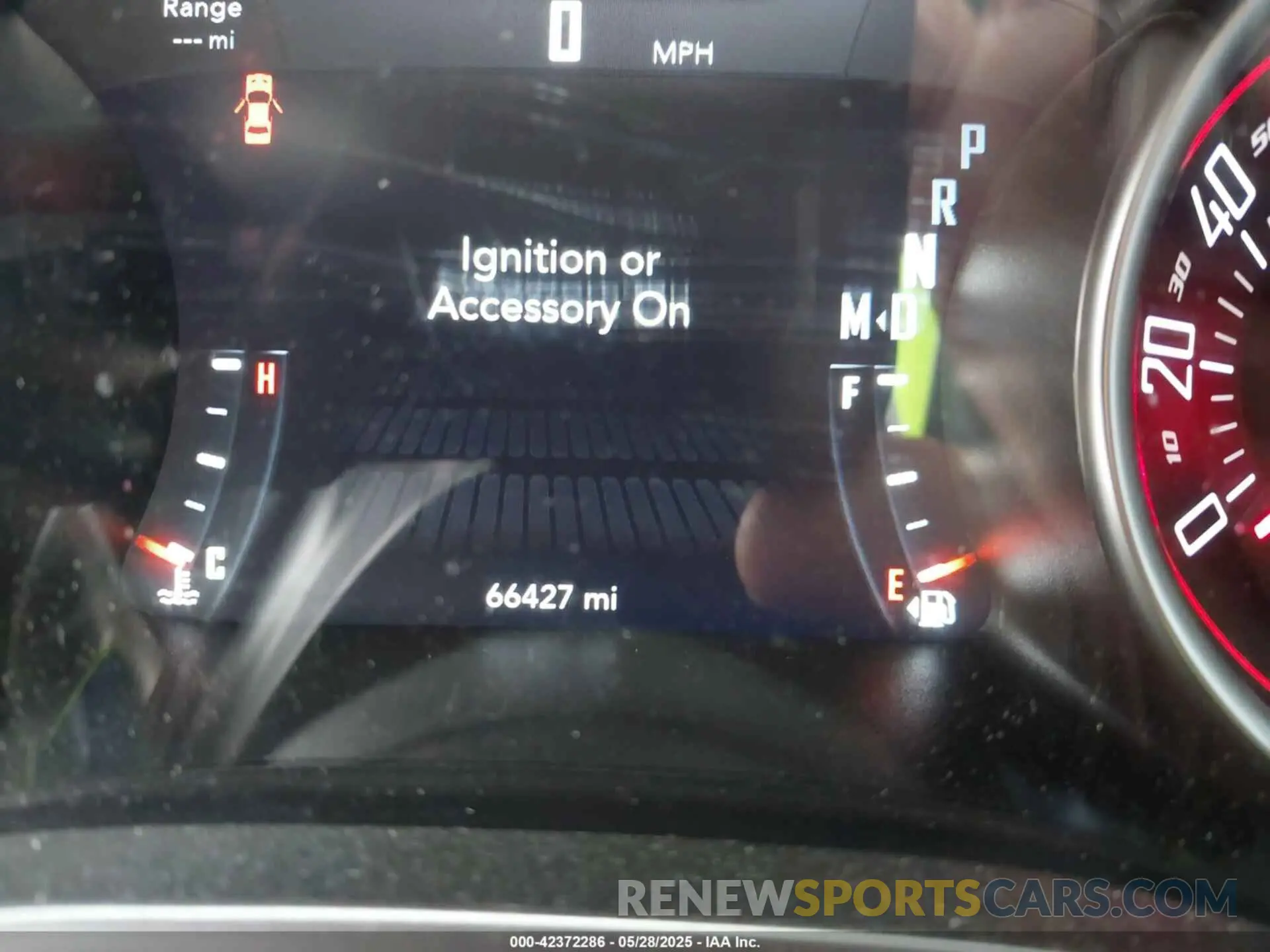 16 fotografías del automóvil dañado 2C3CDZJG2KH756398 DODGE CHALLENGER 2019