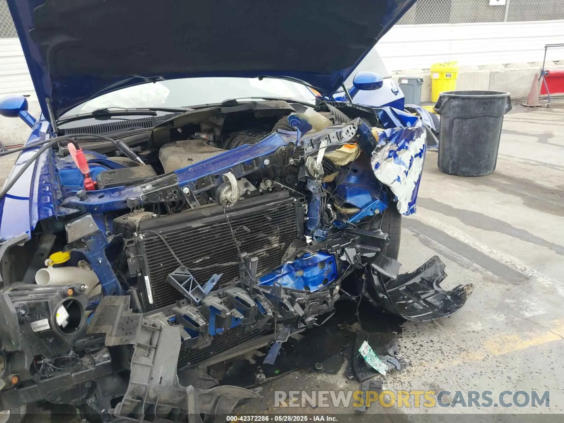 6 fotografías del automóvil dañado 2C3CDZJG2KH756398 DODGE CHALLENGER 2019