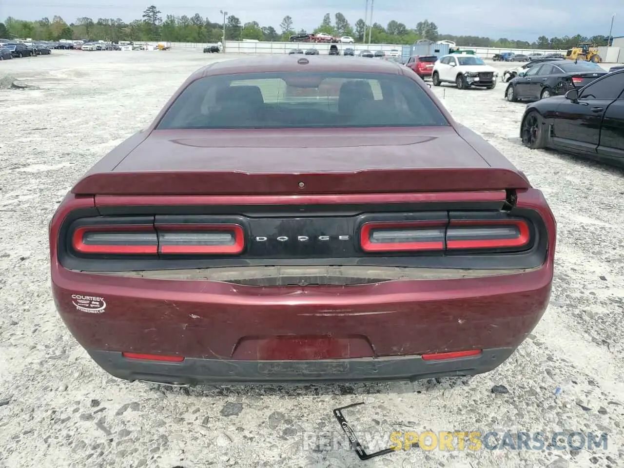 6 fotografías del automóvil dañado 2C3CDZJG5KH759487 DODGE CHALLENGER 2019