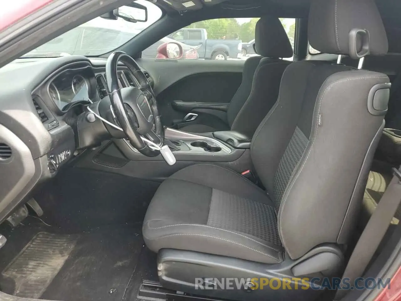 7 fotografías del automóvil dañado 2C3CDZJG5KH759487 DODGE CHALLENGER 2019