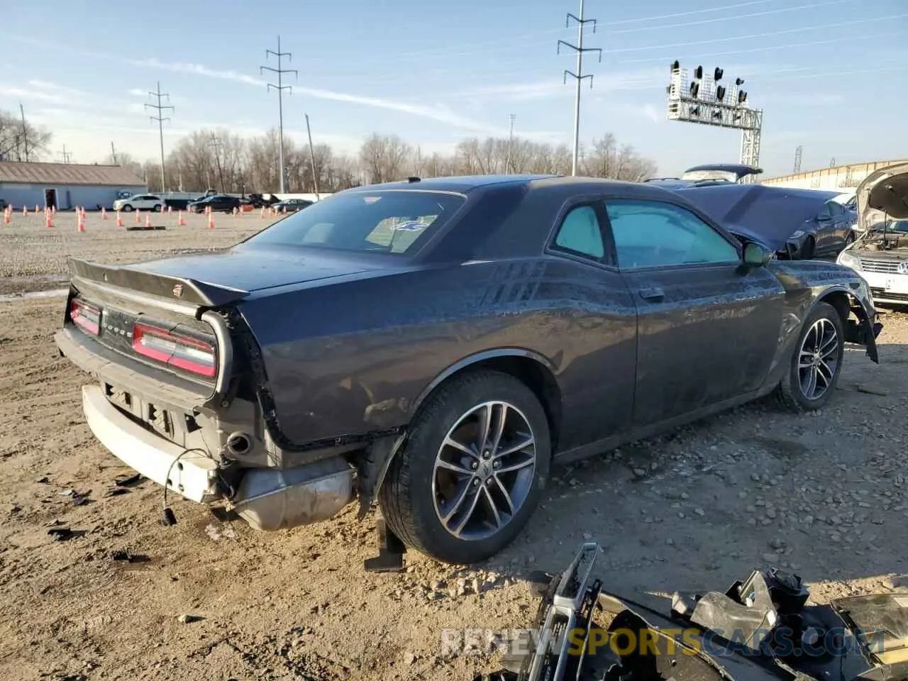 3 fotografías del automóvil dañado 2C3CDZKG6KH683597 DODGE CHALLENGER 2019