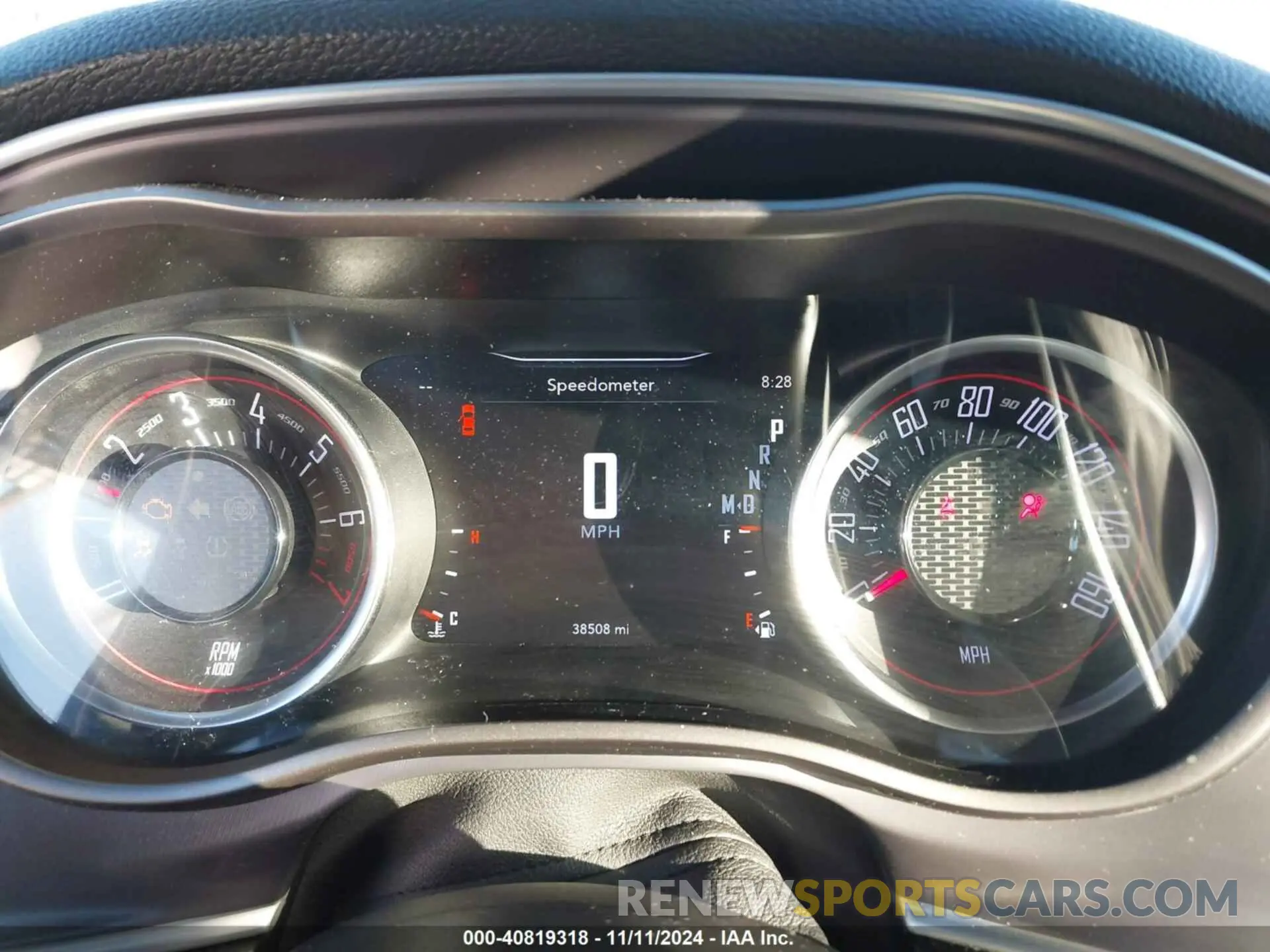 7 fotografías del automóvil dañado 2C3CDZKG7KH517637 DODGE CHALLENGER 2019