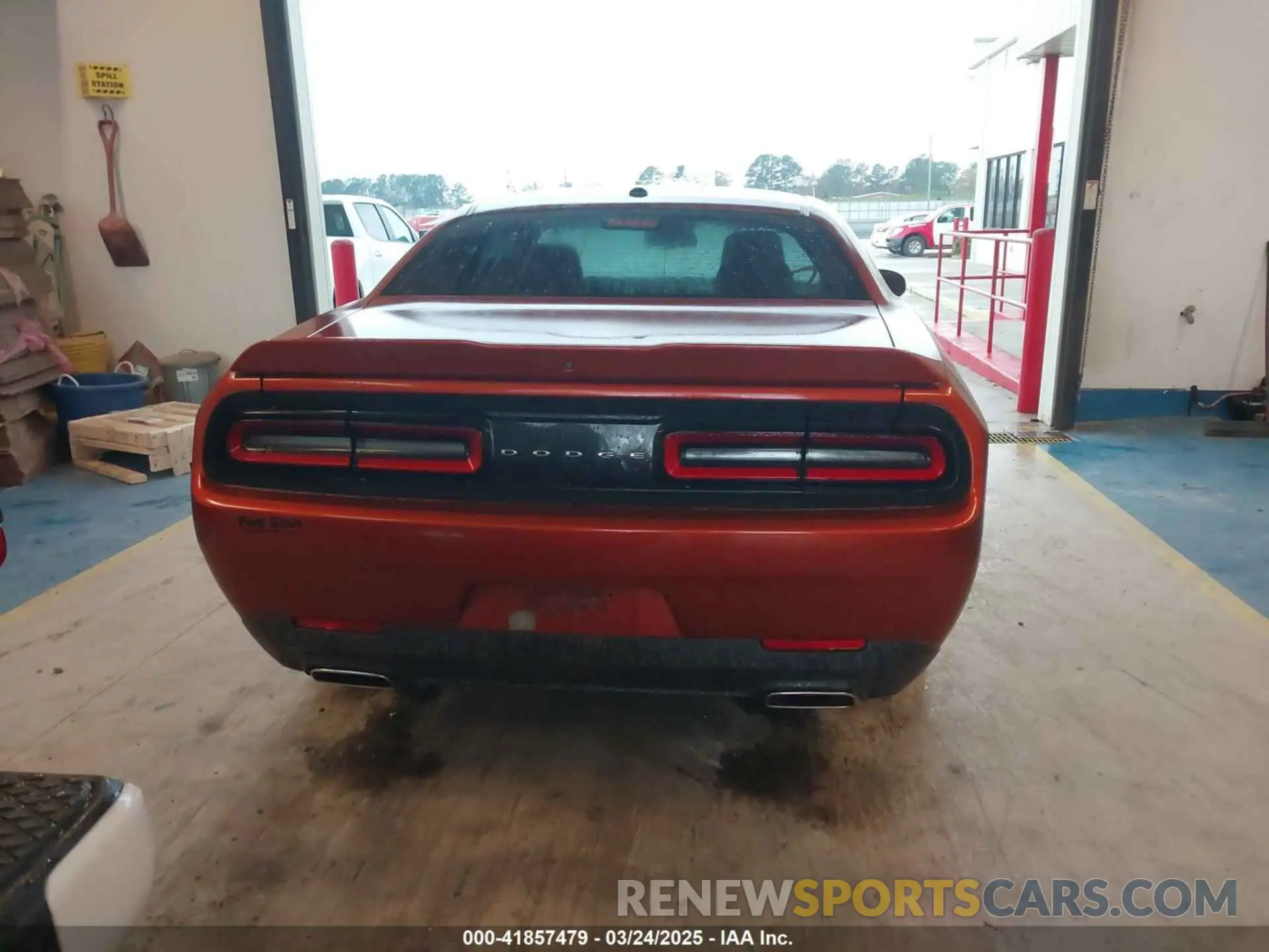 15 fotografías del automóvil dañado 2C3CDZAG6LH181644 DODGE CHALLENGER 2020