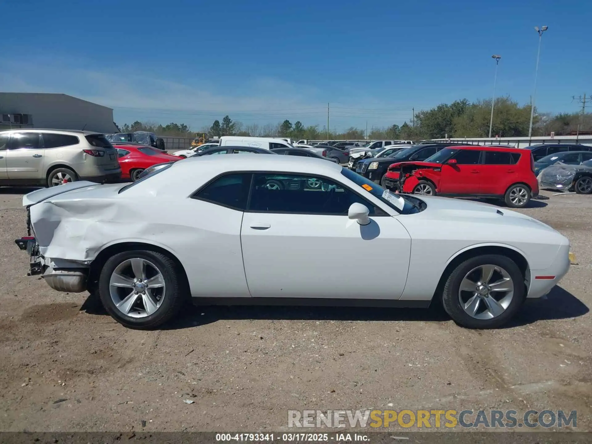 14 fotografías del automóvil dañado 2C3CDZAG7LH105589 DODGE CHALLENGER 2020