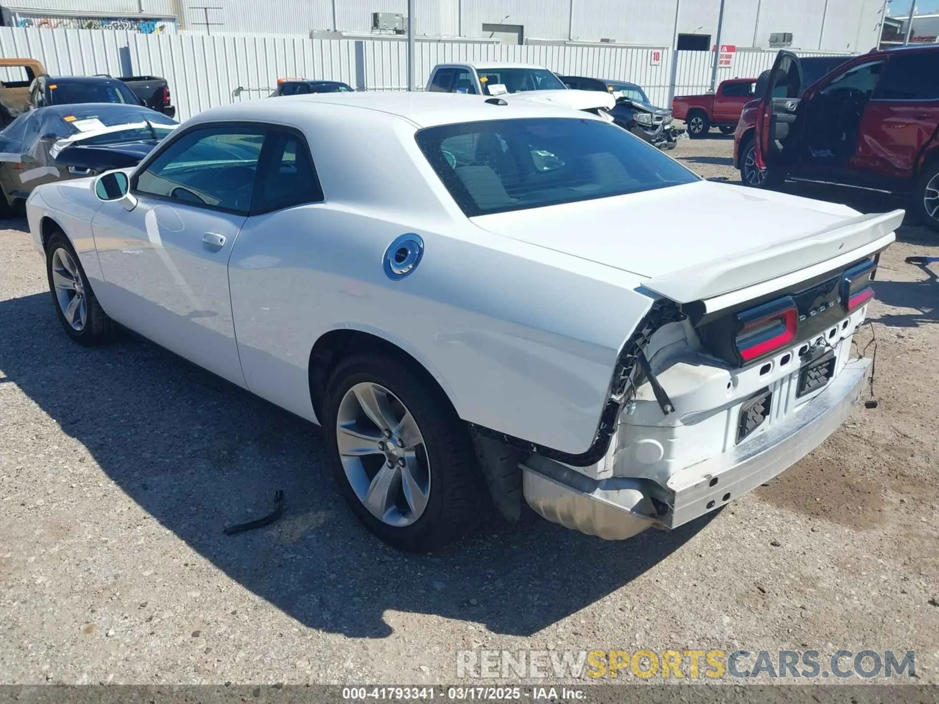 3 fotografías del automóvil dañado 2C3CDZAG7LH105589 DODGE CHALLENGER 2020