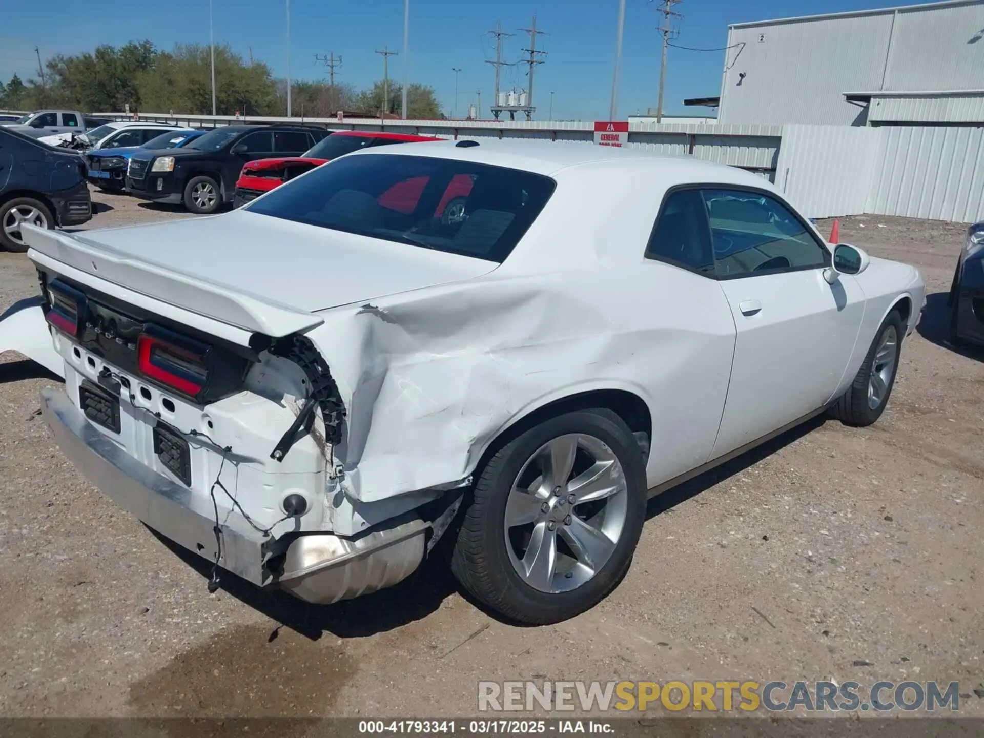 4 fotografías del automóvil dañado 2C3CDZAG7LH105589 DODGE CHALLENGER 2020