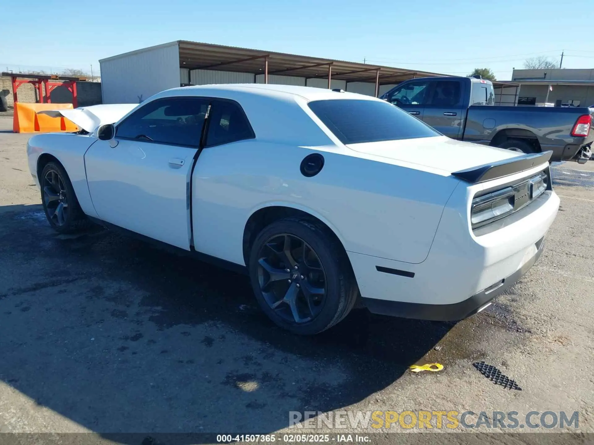 3 fotografías del automóvil dañado 2C3CDZAGXLH243613 DODGE CHALLENGER 2020