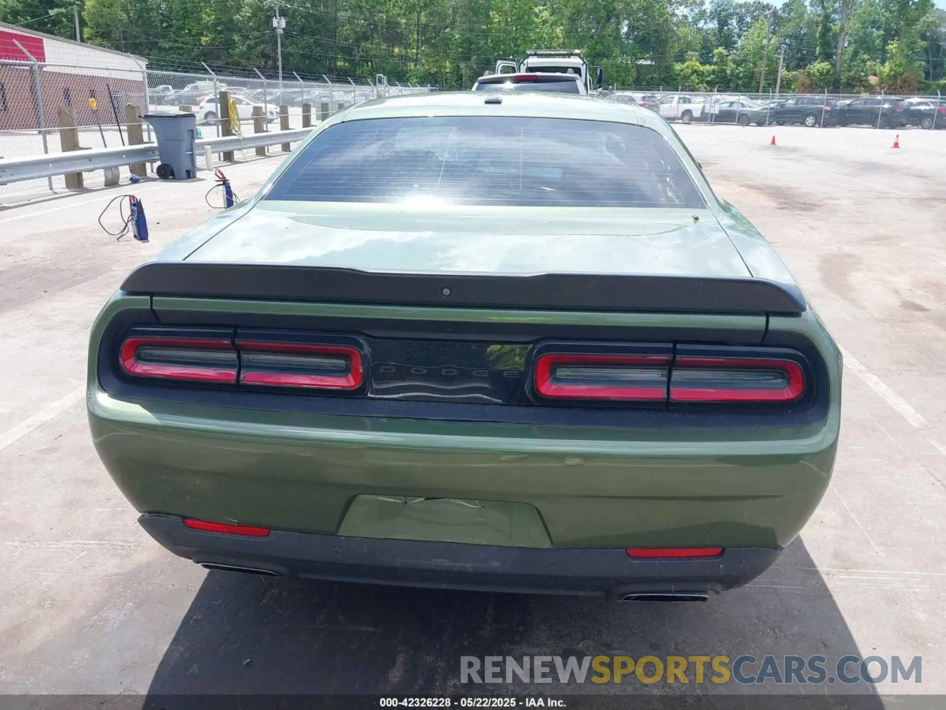 16 fotografías del automóvil dañado 2C3CDZBT0LH118907 DODGE CHALLENGER 2020