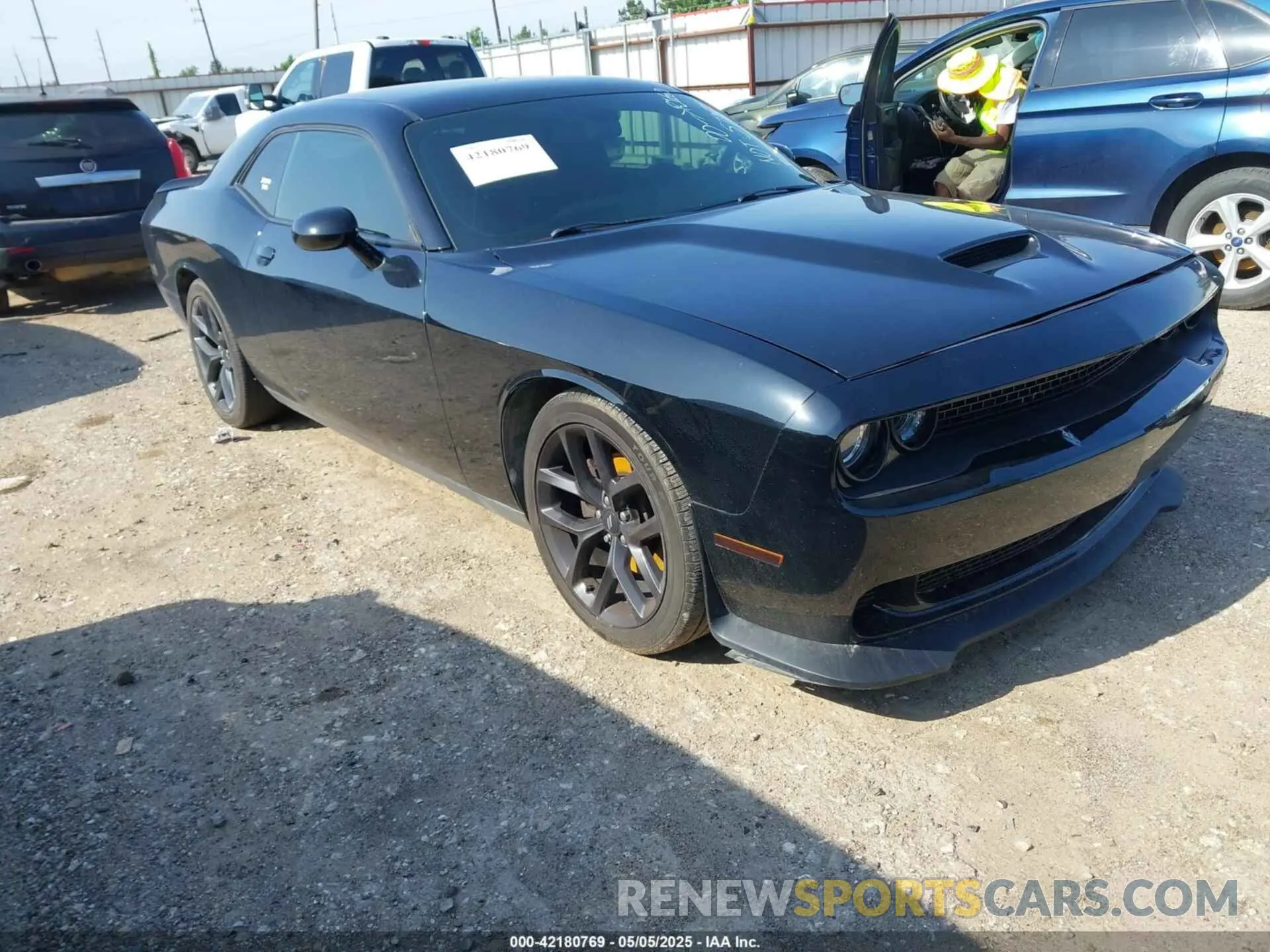 1 fotografías del automóvil dañado 2C3CDZBT6LH235939 DODGE CHALLENGER 2020
