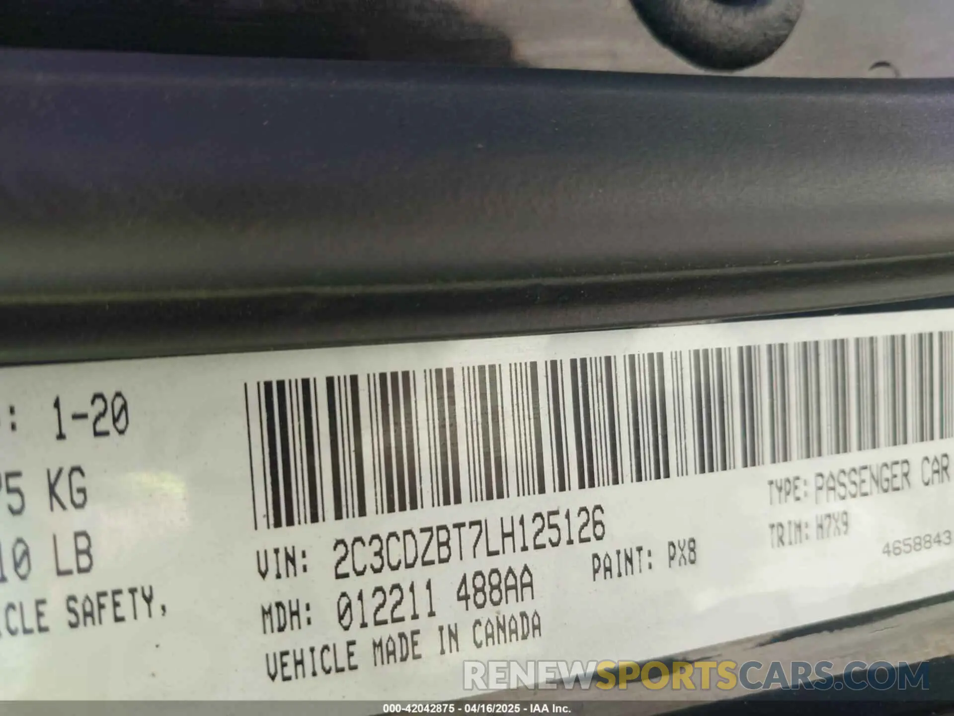 9 fotografías del automóvil dañado 2C3CDZBT7LH125126 DODGE CHALLENGER 2020