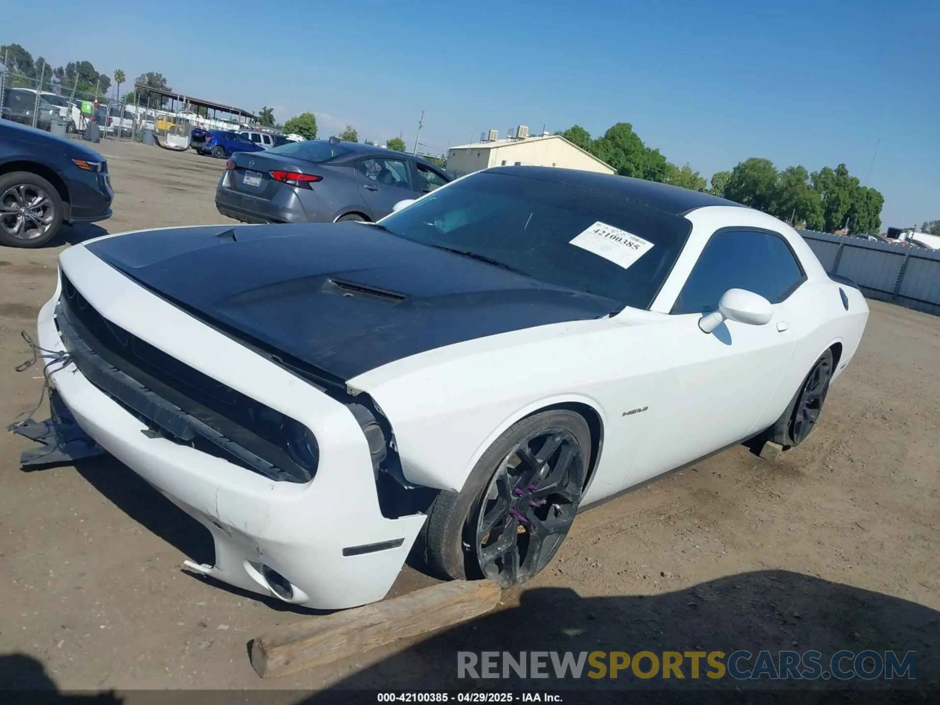 14 fotografías del automóvil dañado 2C3CDZBT7LH218891 DODGE CHALLENGER 2020