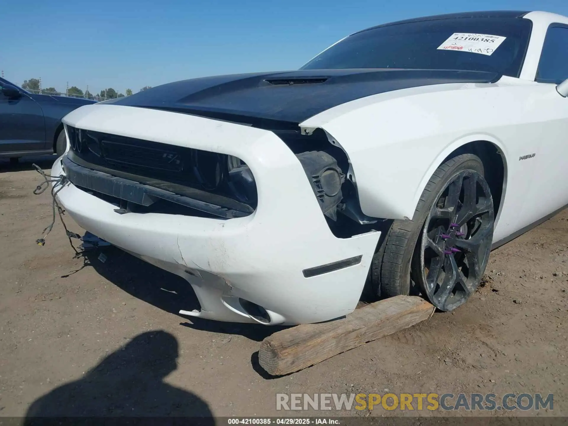 6 fotografías del automóvil dañado 2C3CDZBT7LH218891 DODGE CHALLENGER 2020