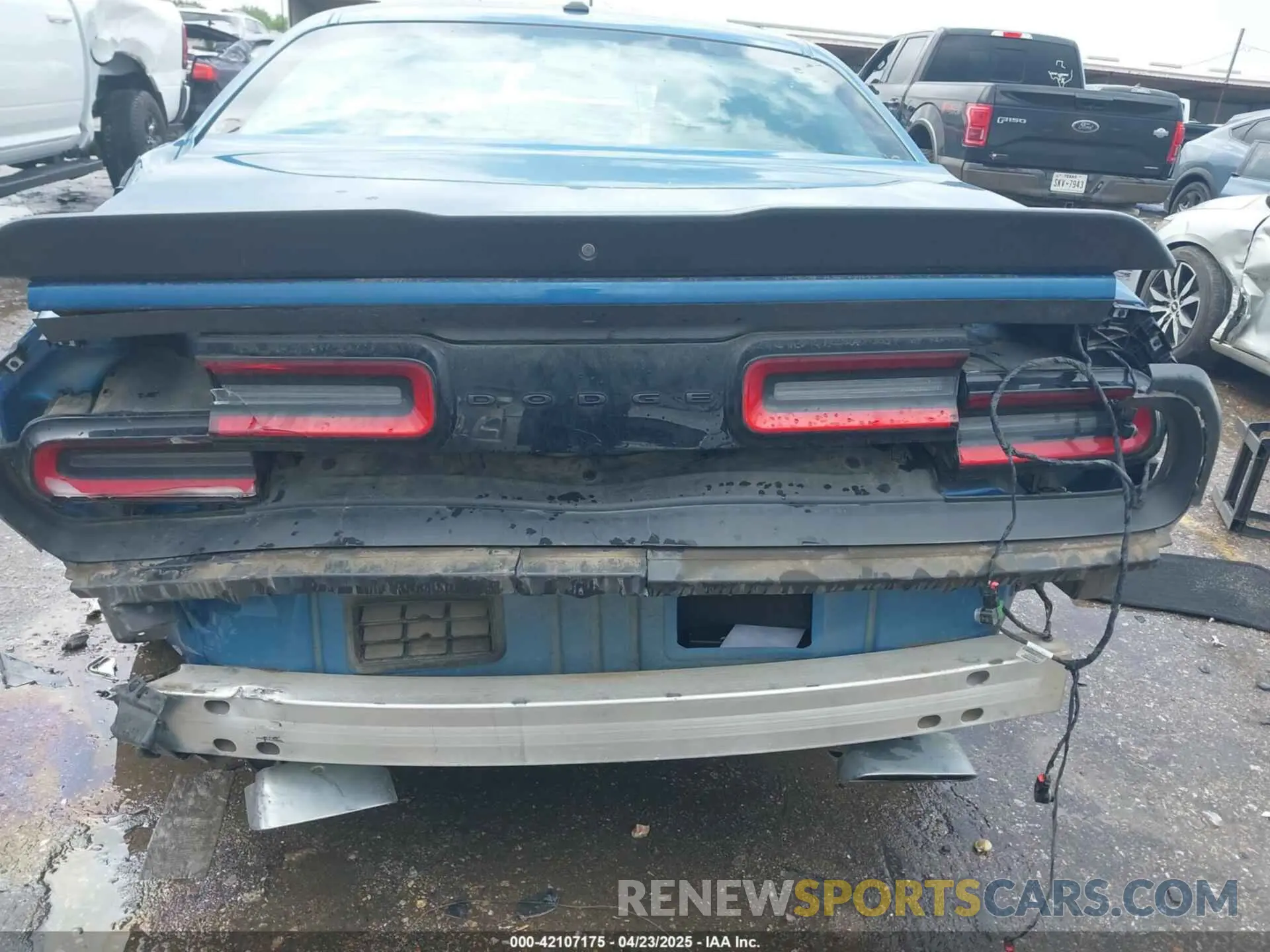 15 fotografías del automóvil dañado 2C3CDZBTXLH210848 DODGE CHALLENGER 2020