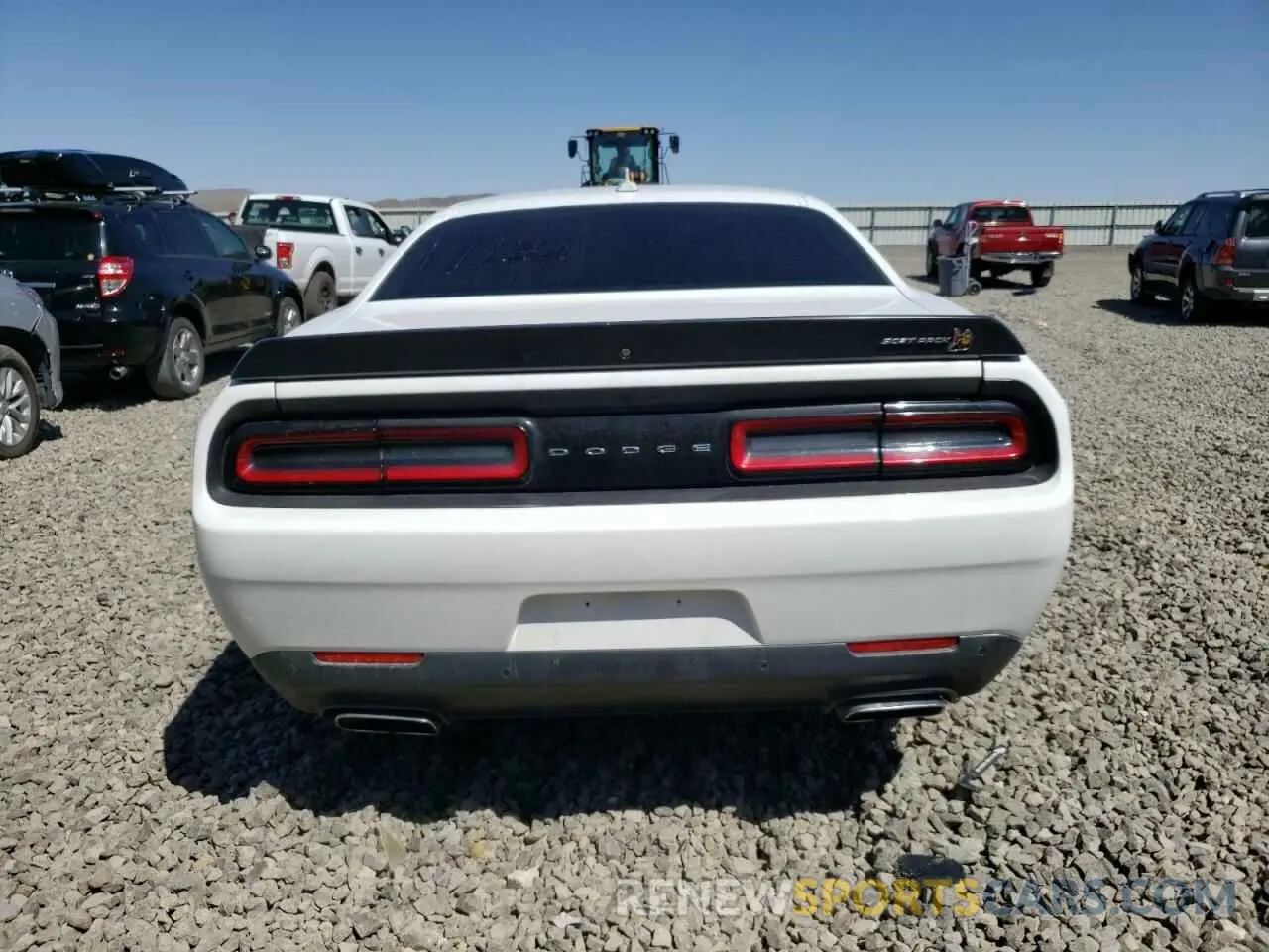 6 fotografías del automóvil dañado 2C3CDZFJ0LH156372 DODGE CHALLENGER 2020