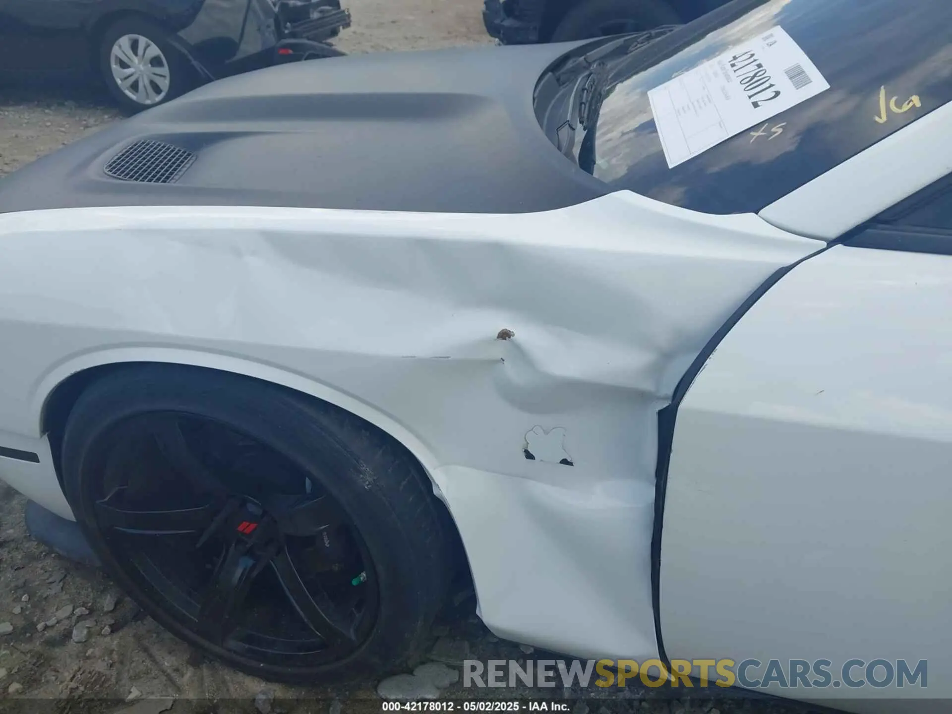 17 fotografías del automóvil dañado 2C3CDZFJ1LH117418 DODGE CHALLENGER 2020