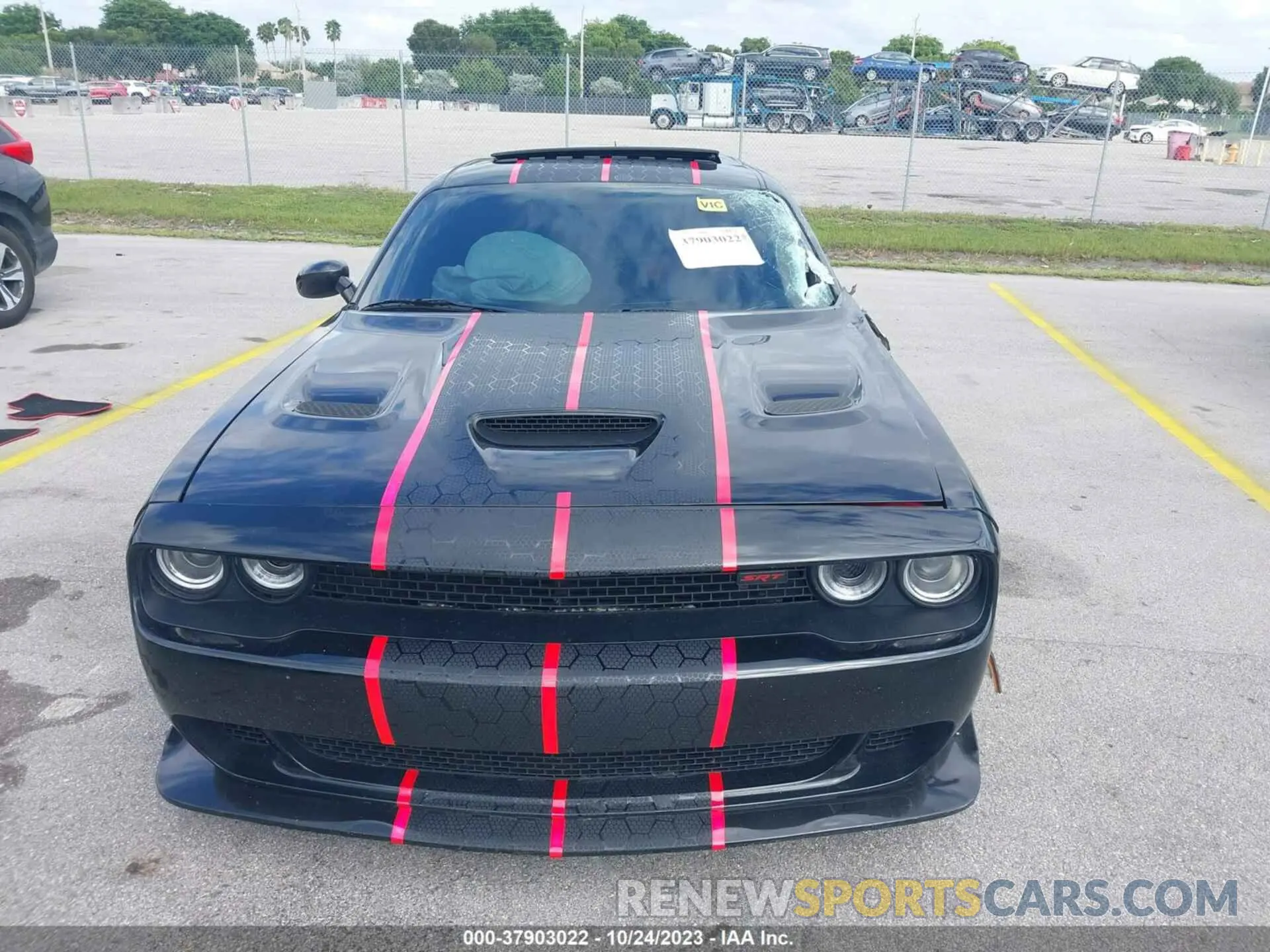 12 fotografías del automóvil dañado 2C3CDZFJ2LH203577 DODGE CHALLENGER 2020