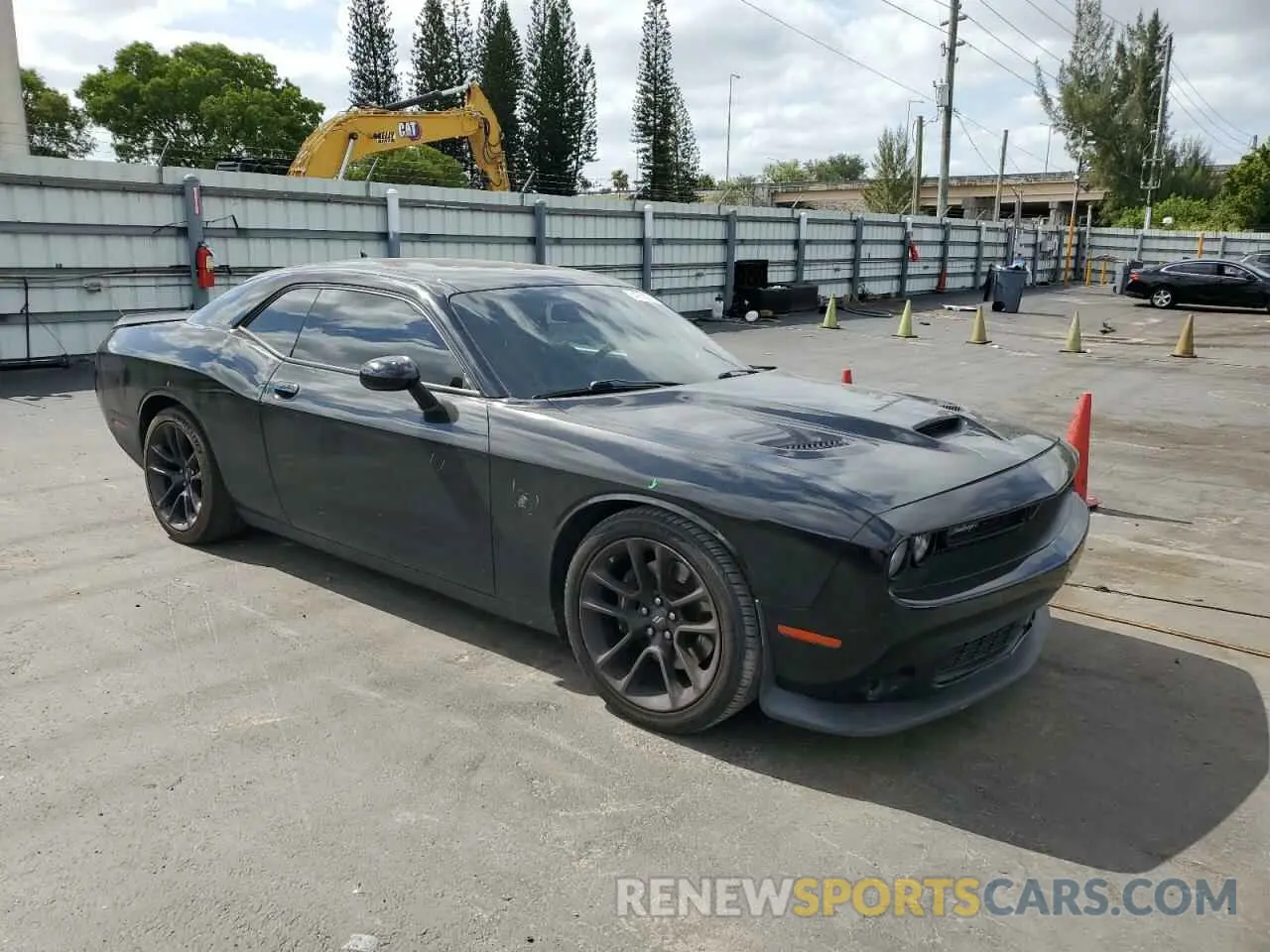 4 fotografías del automóvil dañado 2C3CDZFJXLH123329 DODGE CHALLENGER 2020