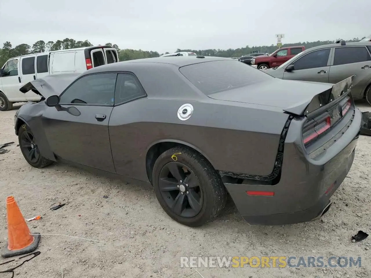 2 fotografías del automóvil dañado 2C3CDZAG4MH542614 DODGE CHALLENGER 2021
