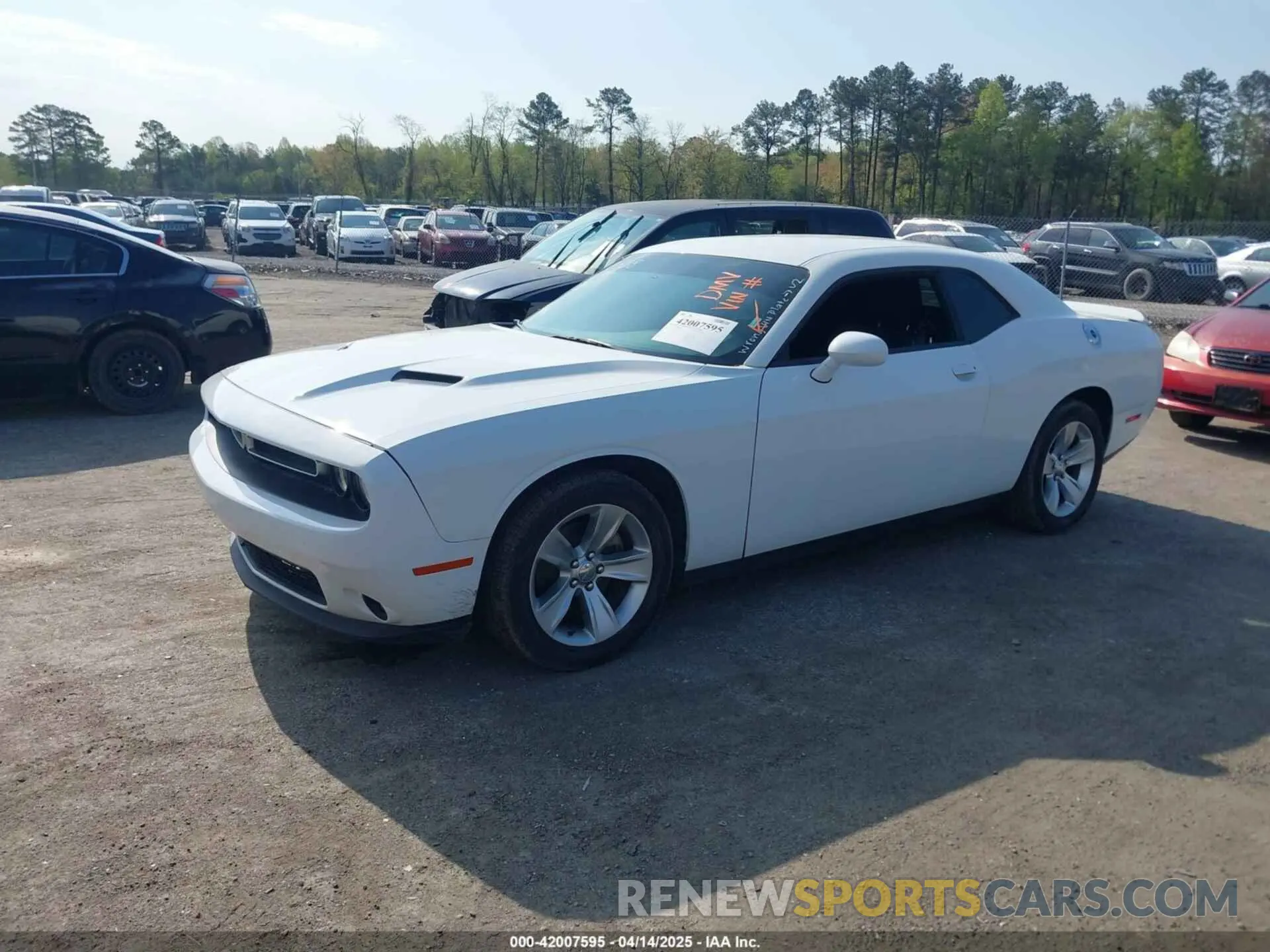 2 fotografías del automóvil dañado 2C3CDZAGXMH623245 DODGE CHALLENGER 2021