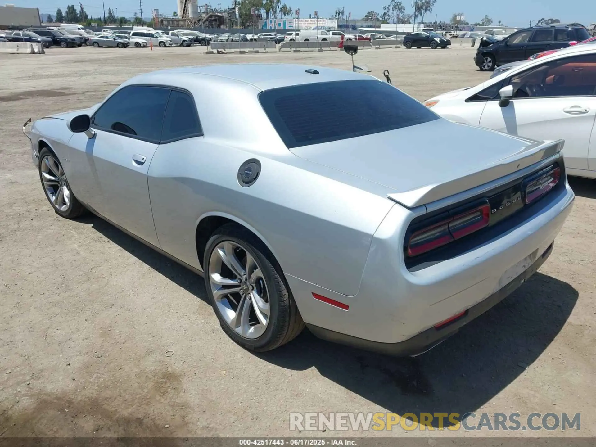 3 fotografías del automóvil dañado 2C3CDZBT0MH546803 DODGE CHALLENGER 2021