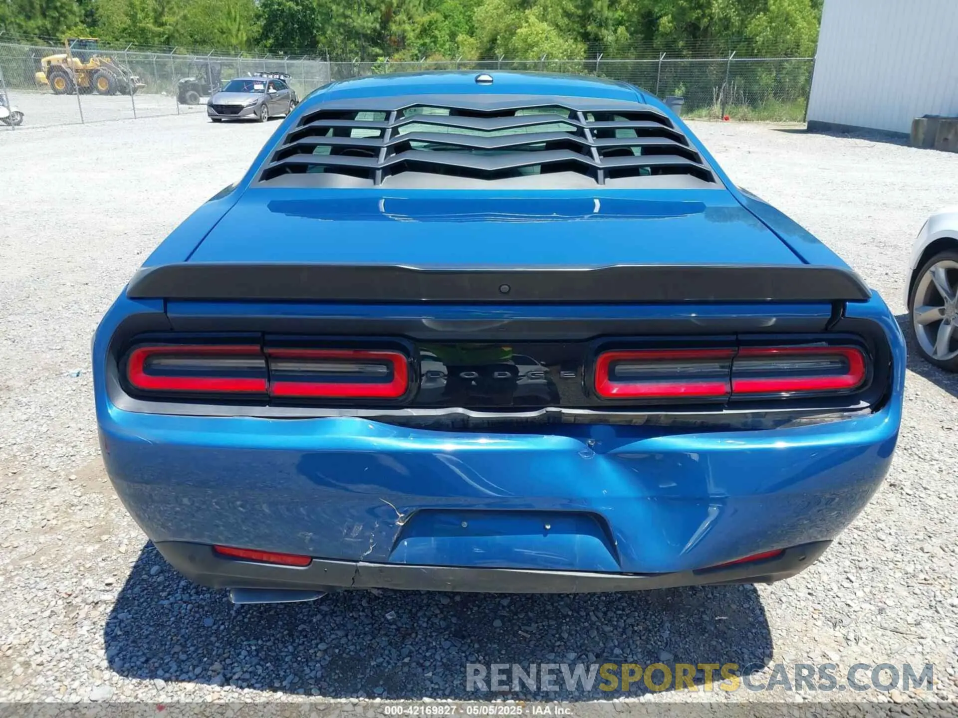 16 fotografías del automóvil dañado 2C3CDZBT3MH590732 DODGE CHALLENGER 2021