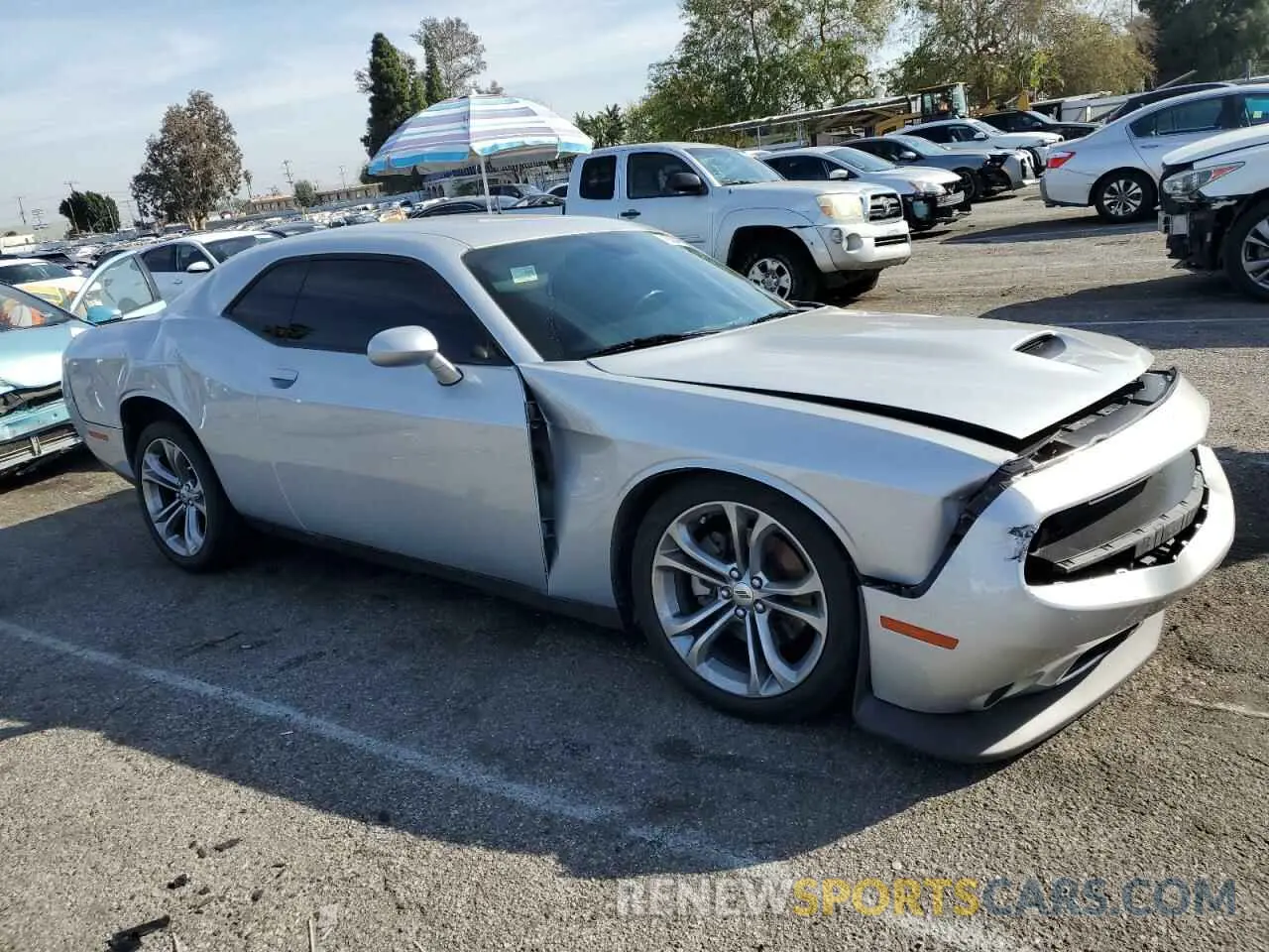 4 fotografías del automóvil dañado 2C3CDZBT6MH546482 DODGE CHALLENGER 2021