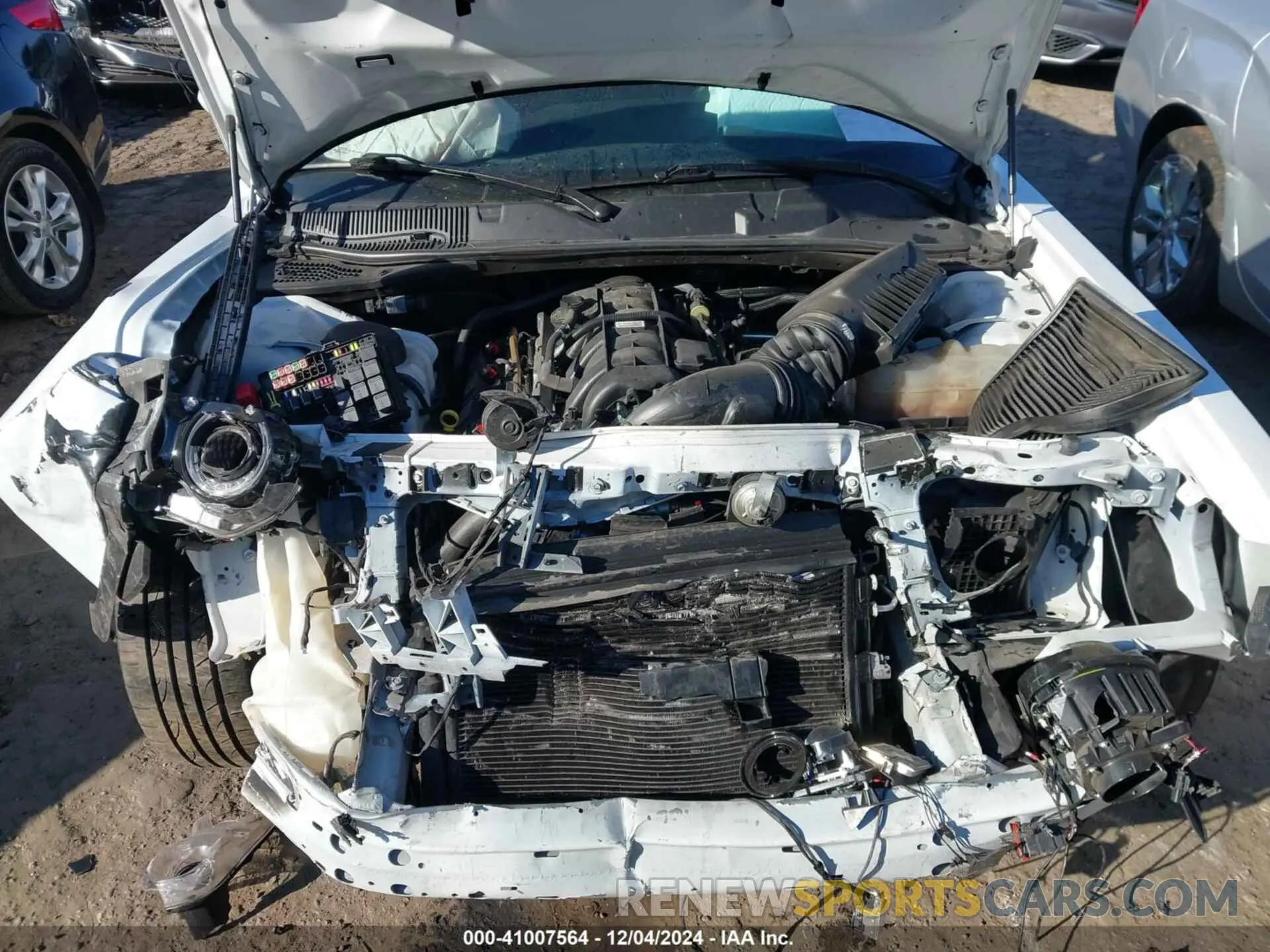 10 fotografías del automóvil dañado 2C3CDZBT9MH506400 DODGE CHALLENGER 2021