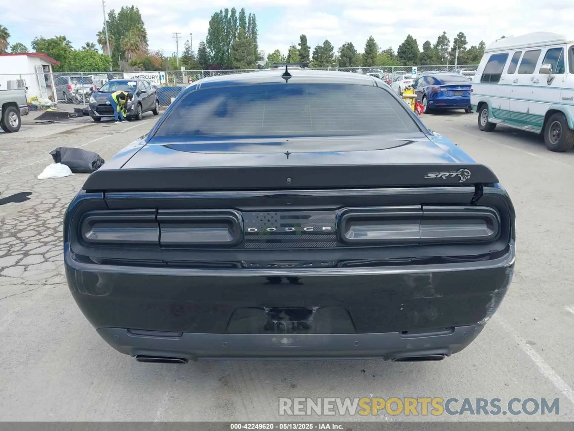 17 fotografías del automóvil dañado 2C3CDZC93MH626955 DODGE CHALLENGER 2021