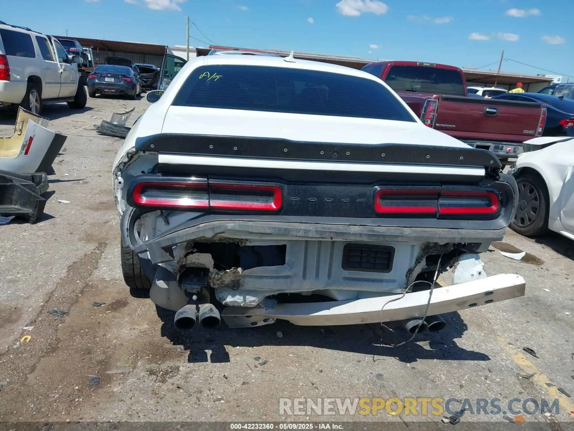 17 fotografías del automóvil dañado 2C3CDZFJ4MH506264 DODGE CHALLENGER 2021