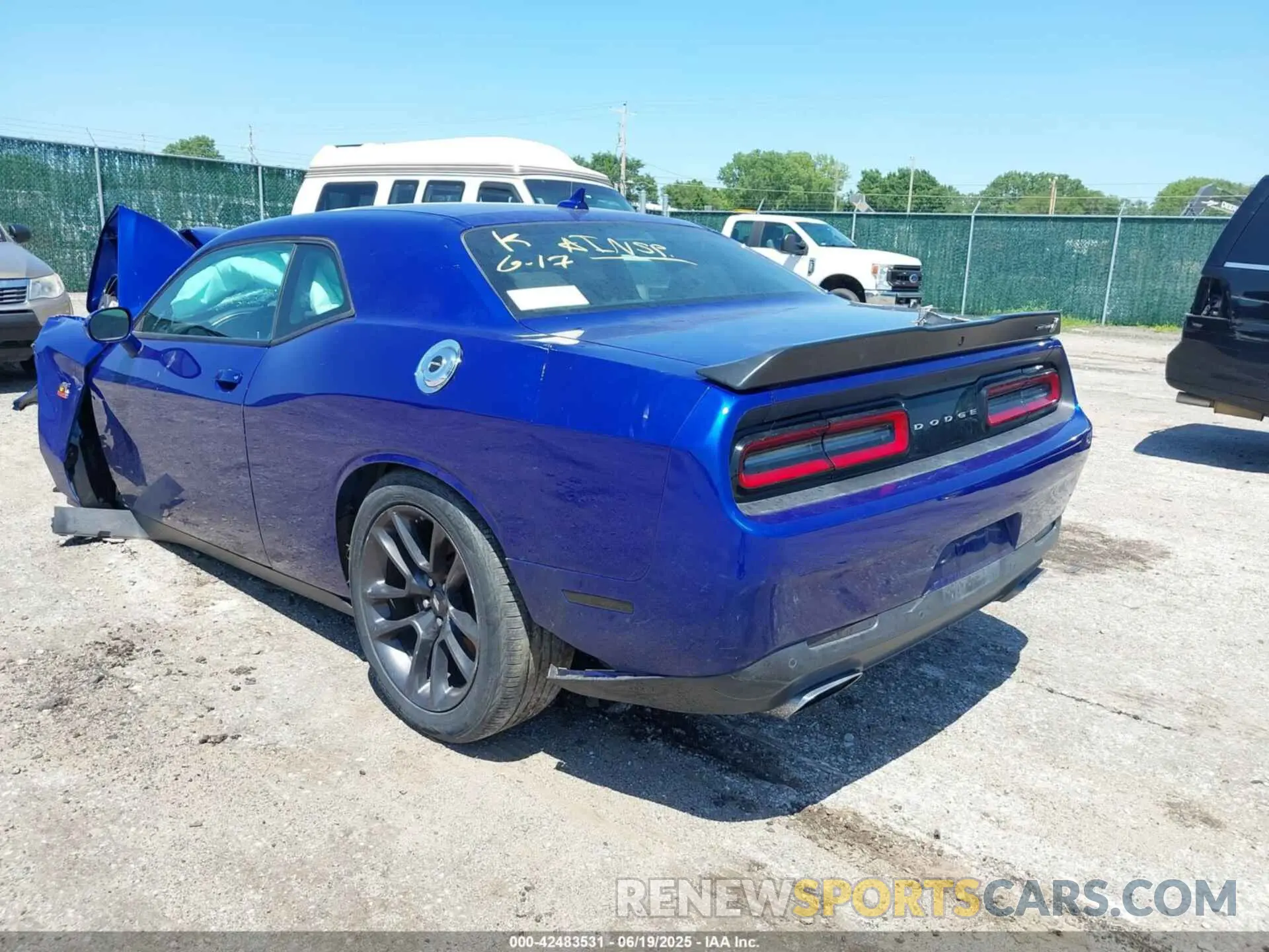 3 fotografías del automóvil dañado 2C3CDZFJ7MH502712 DODGE CHALLENGER 2021