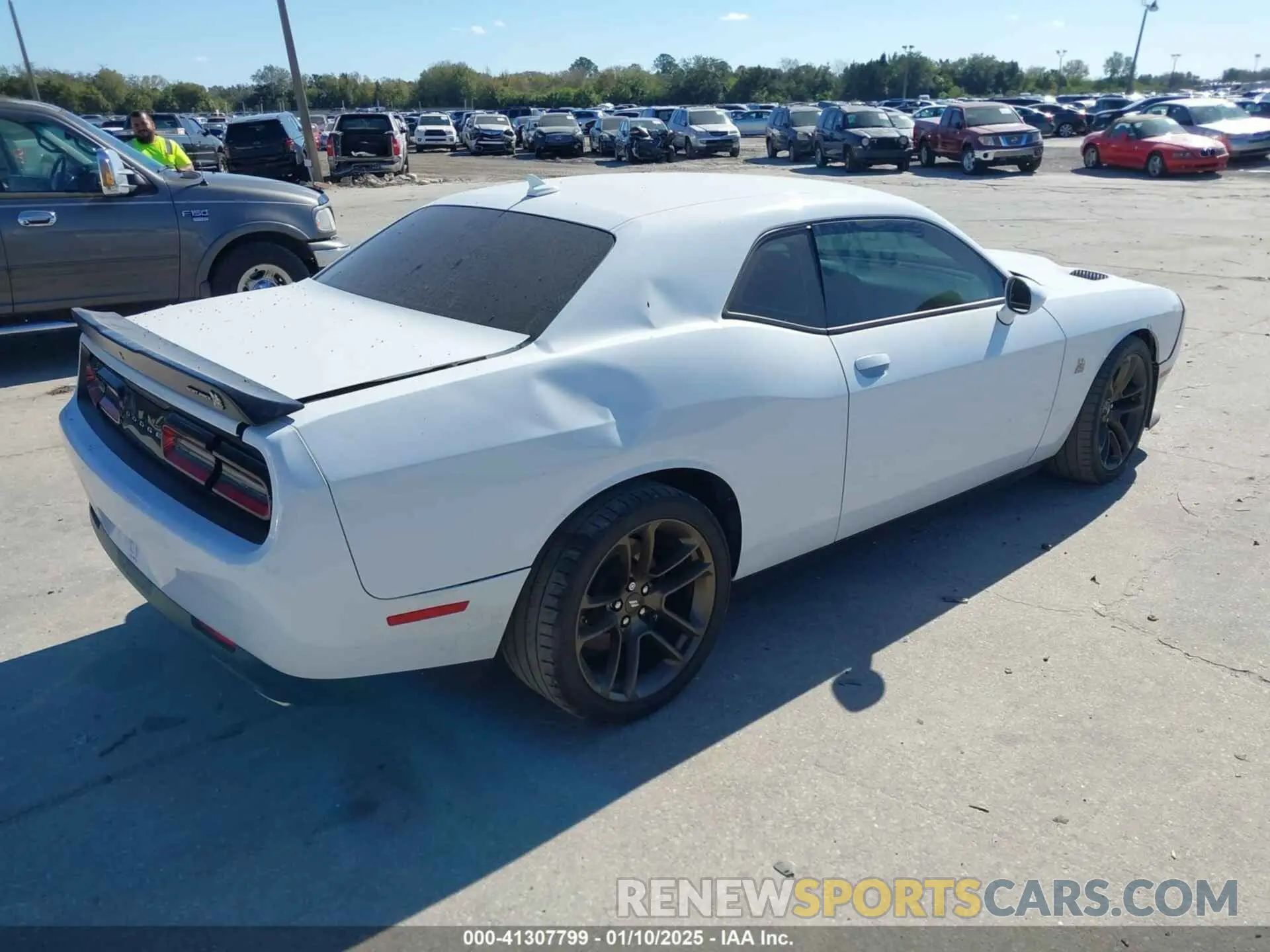 4 fotografías del automóvil dañado 2C3CDZFJ7MH597000 DODGE CHALLENGER 2021