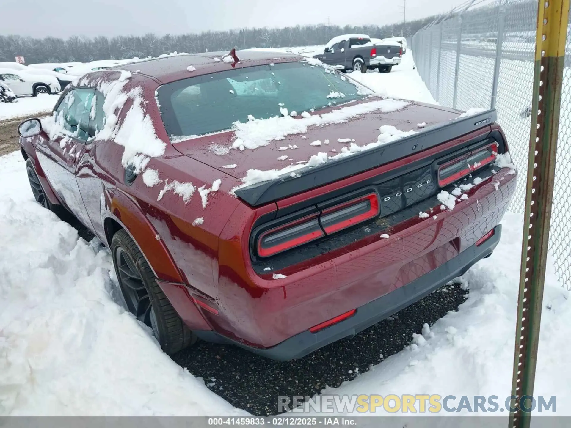 3 fotografías del automóvil dañado 2C3CDZFJXMH555369 DODGE CHALLENGER 2021