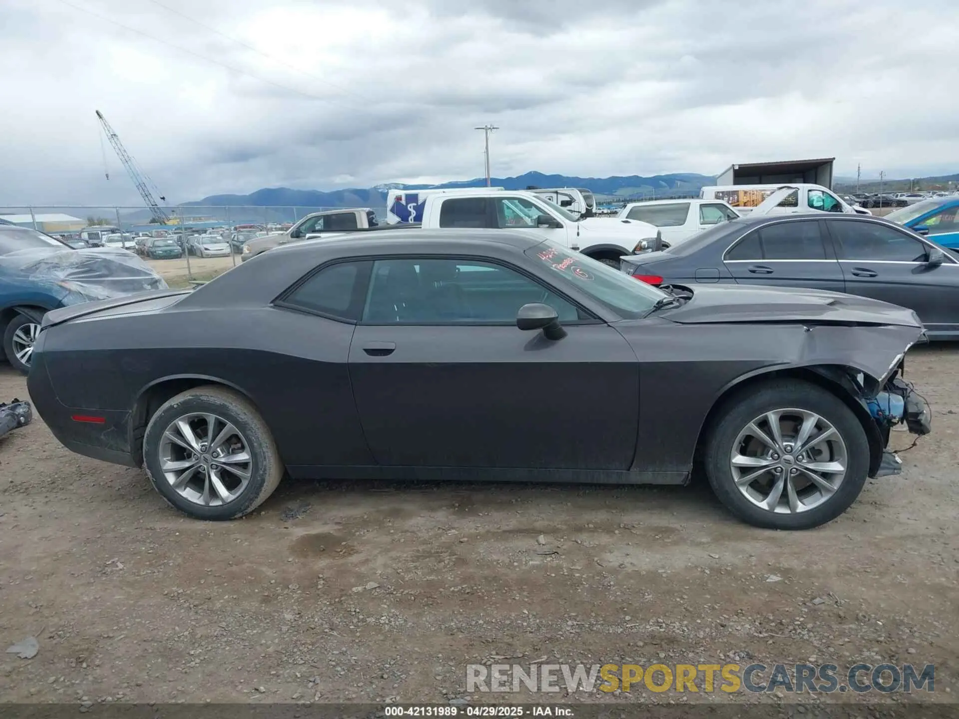 14 fotografías del automóvil dañado 2C3CDZGG0MH543346 DODGE CHALLENGER 2021