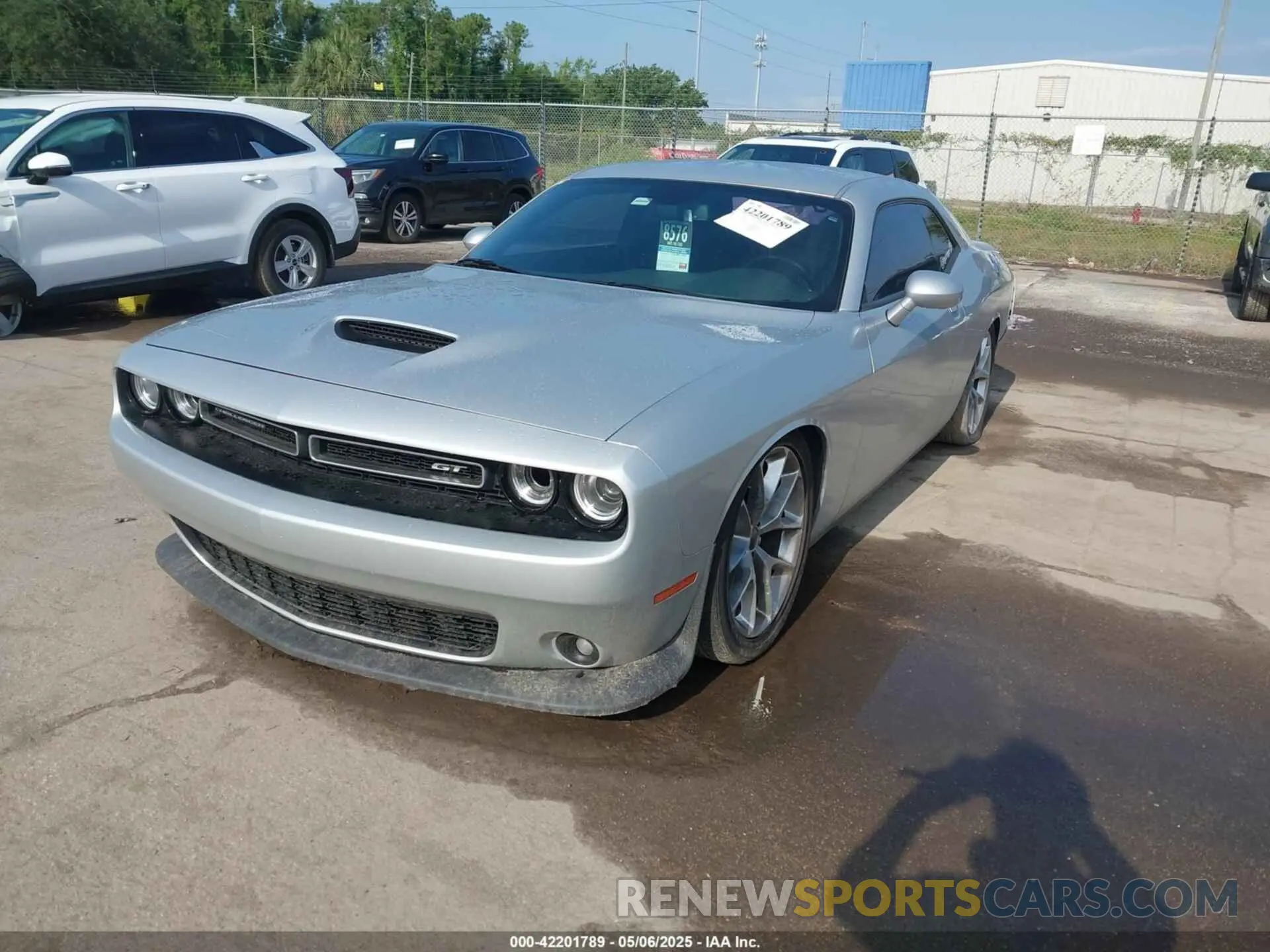 2 fotografías del automóvil dañado 2C3CDZJG0MH680845 DODGE CHALLENGER 2021